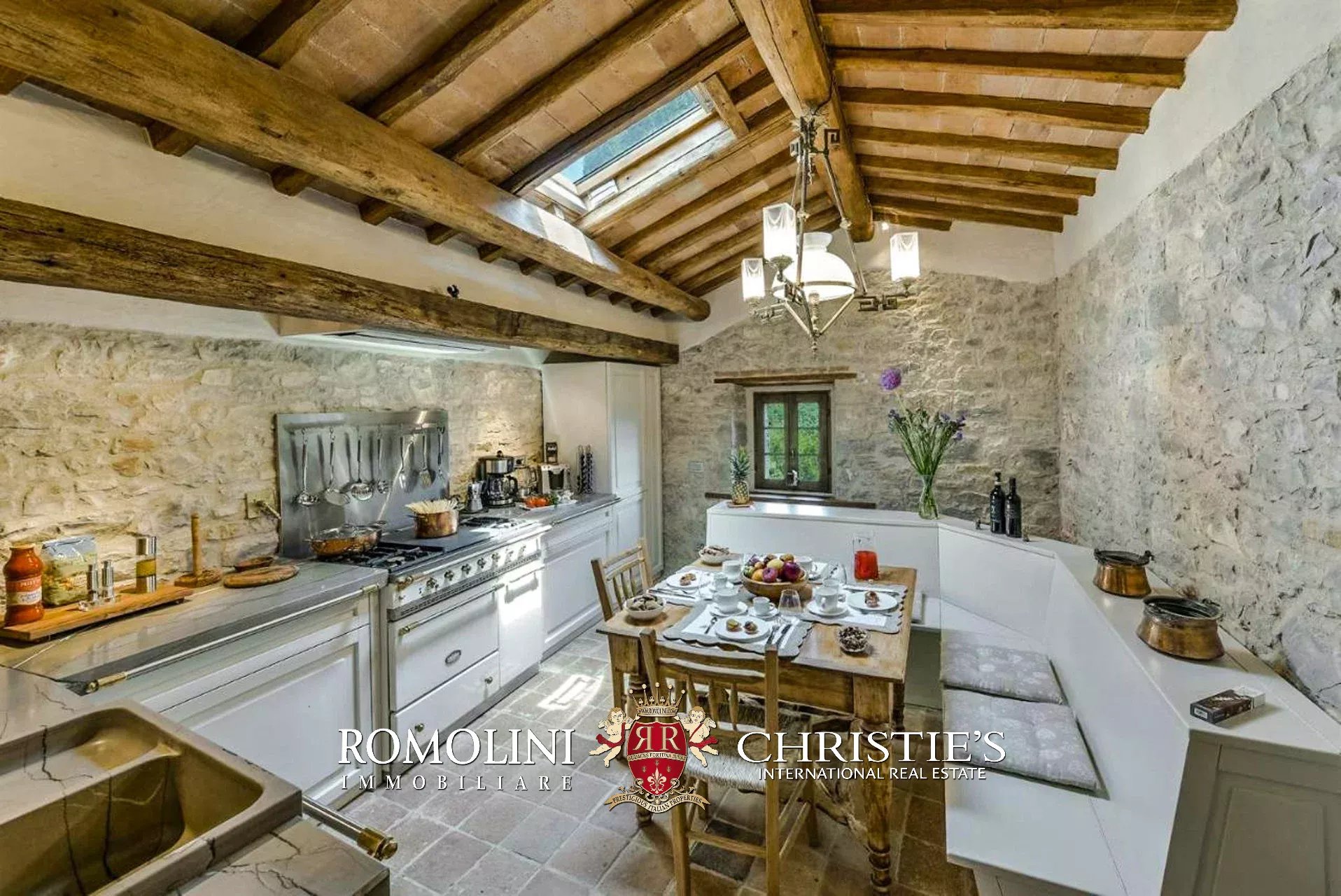 4 Bedroom Villa/Townhouse's Image 16