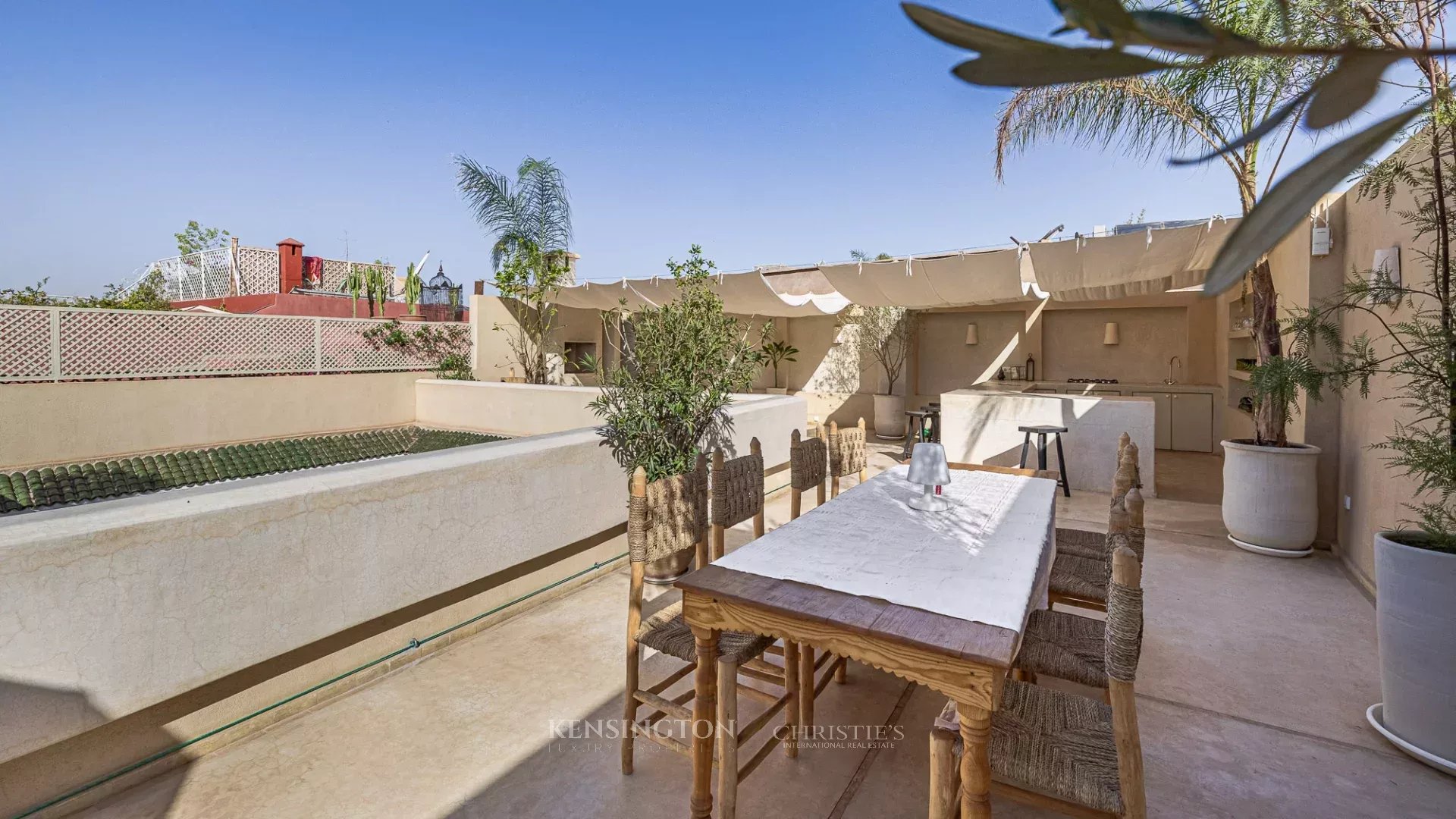 4 Bedroom Villa/Townhouse's Image 36