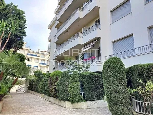 NICE/PARC IMPERIAL - GRAND 2 PIECES / TERRASSE / BALCON