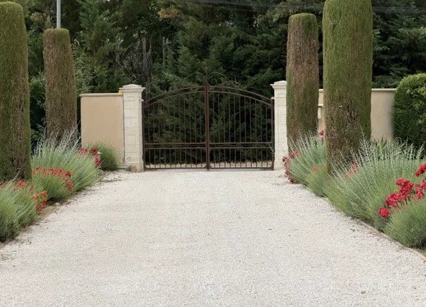 House - Aix-en-Provence East