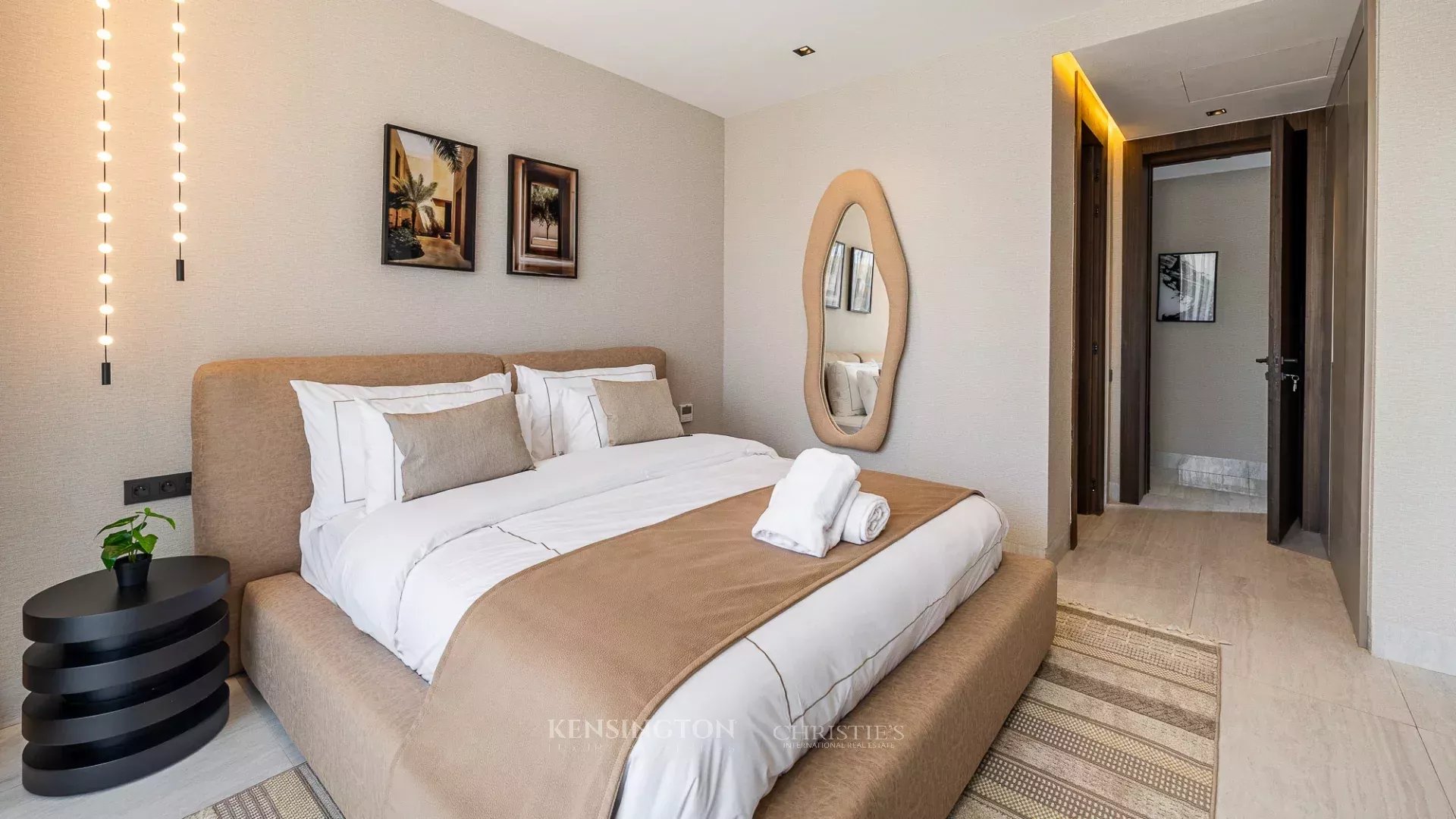 5 Bedroom Villa/Townhouse's Image 27