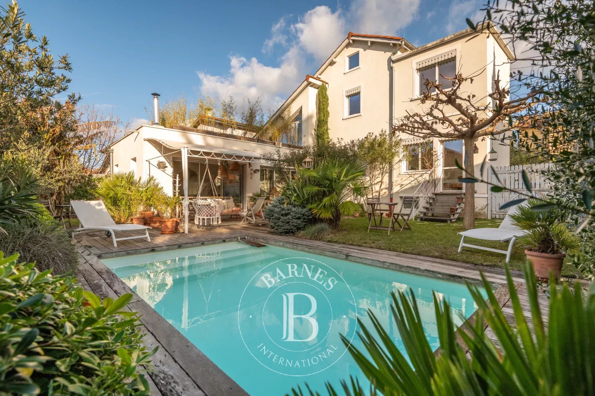 Ev Tassin-la-Demi-Lune