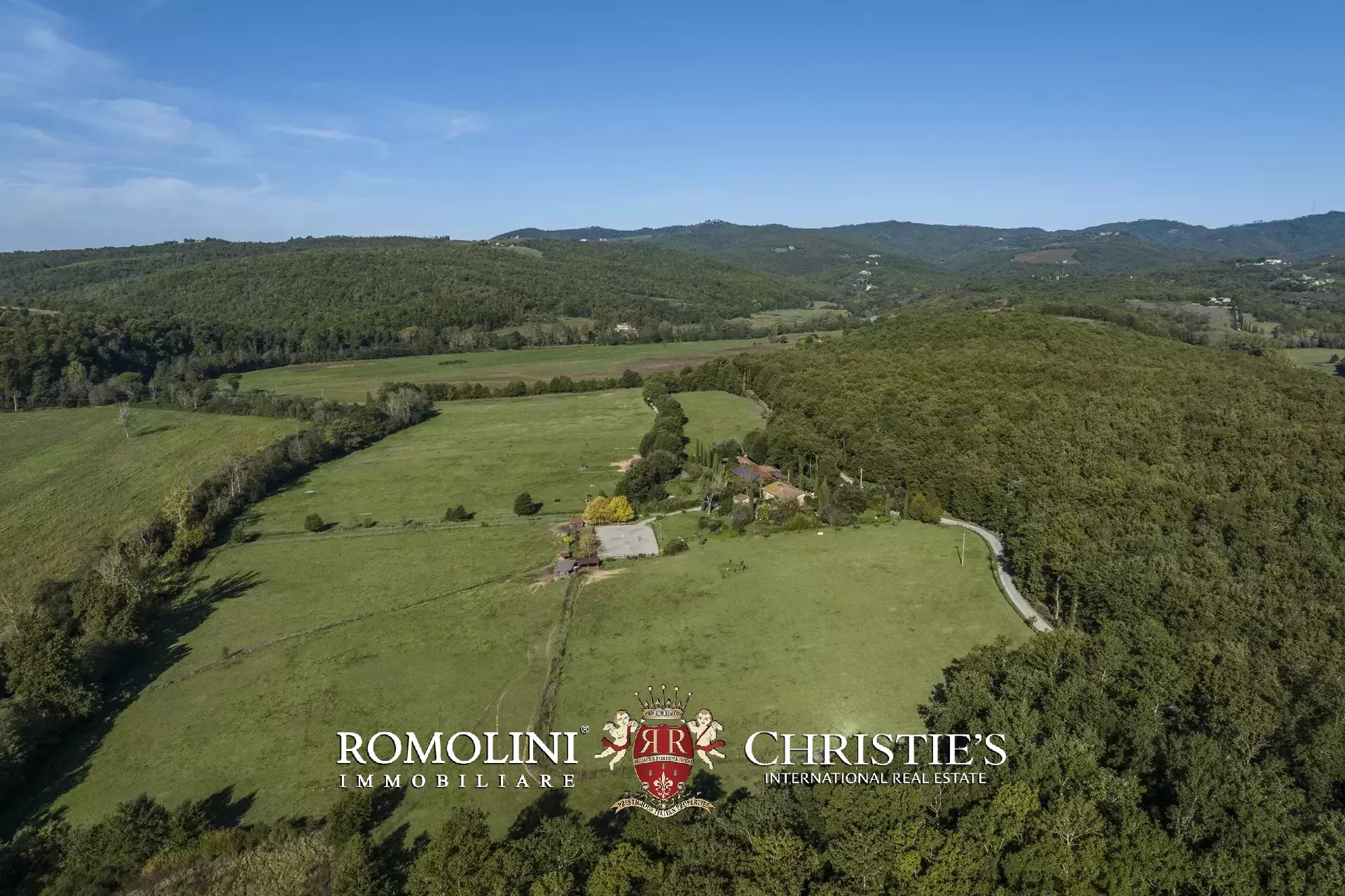 9 Bedroom Horse Property's Image 17