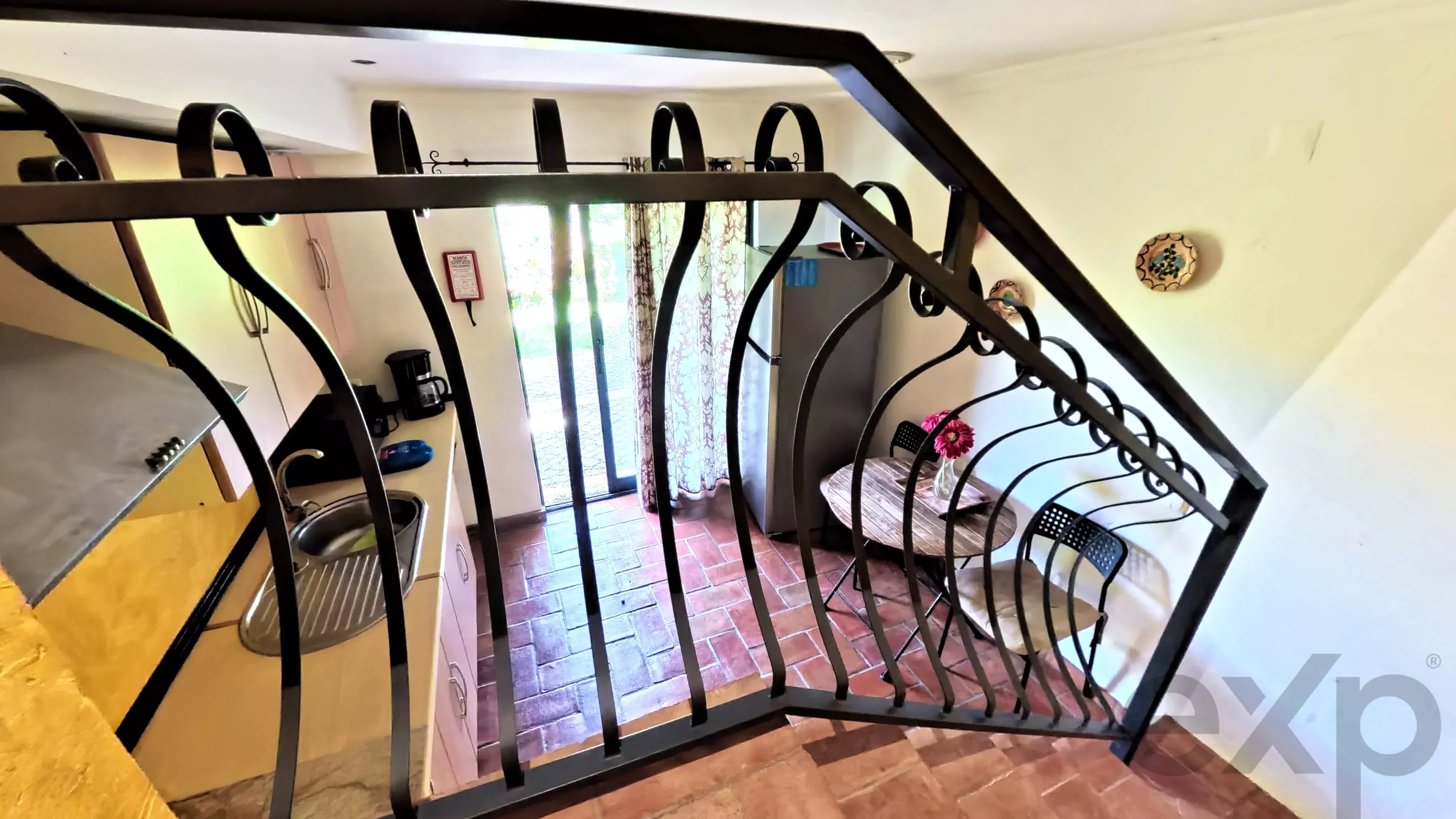 Country Estate with Pool, 4-Bedroom Main House and Three 1-Bedroom Cottages in Olhão 86832037 image 30