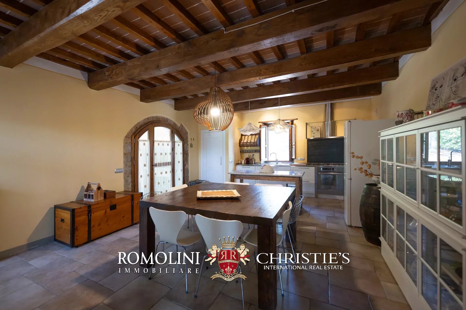 4 Bedroom Villa/Townhouse's Image 17