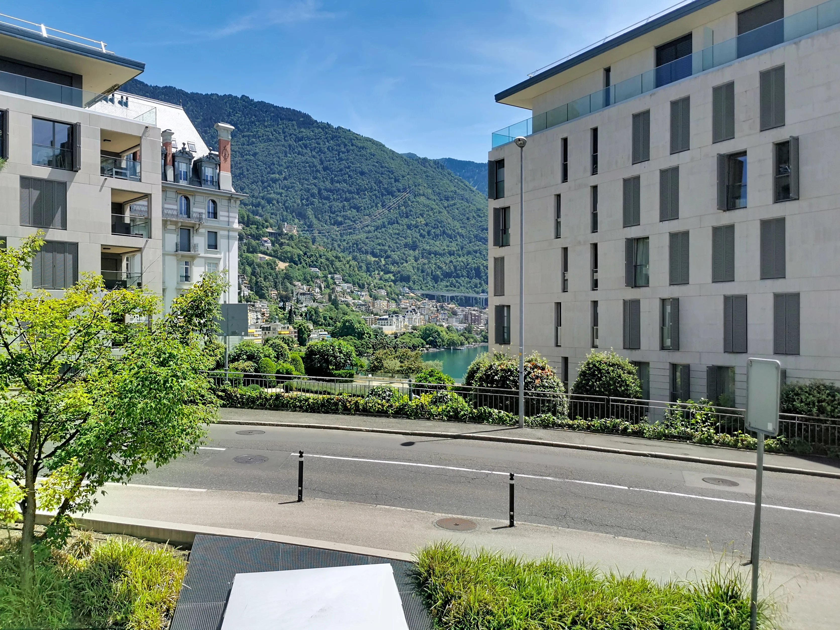 Vue sur le lac au coeur de Montreux