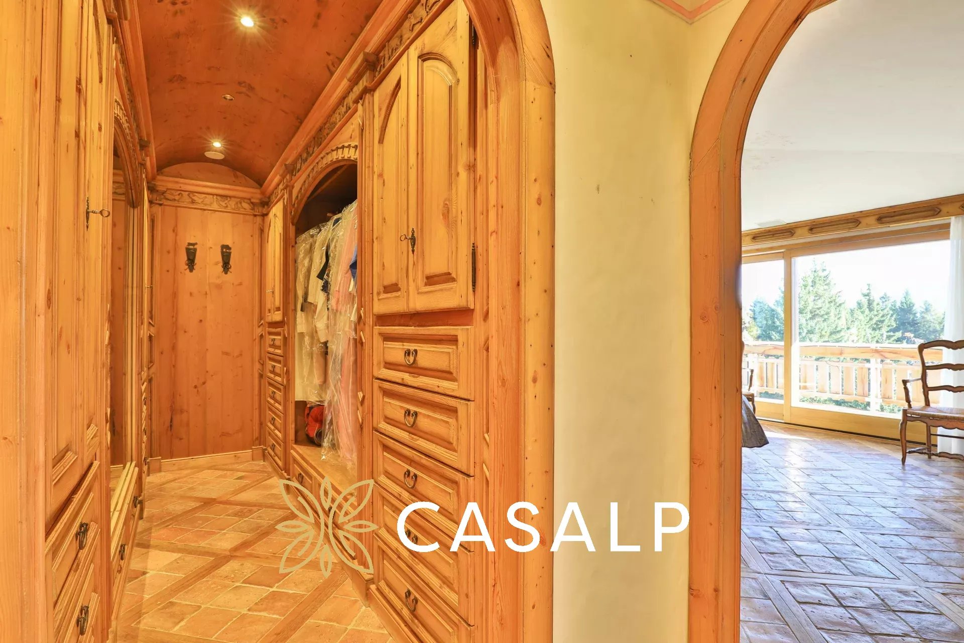 Somptueux appartement de 6.5 pièces de luxe