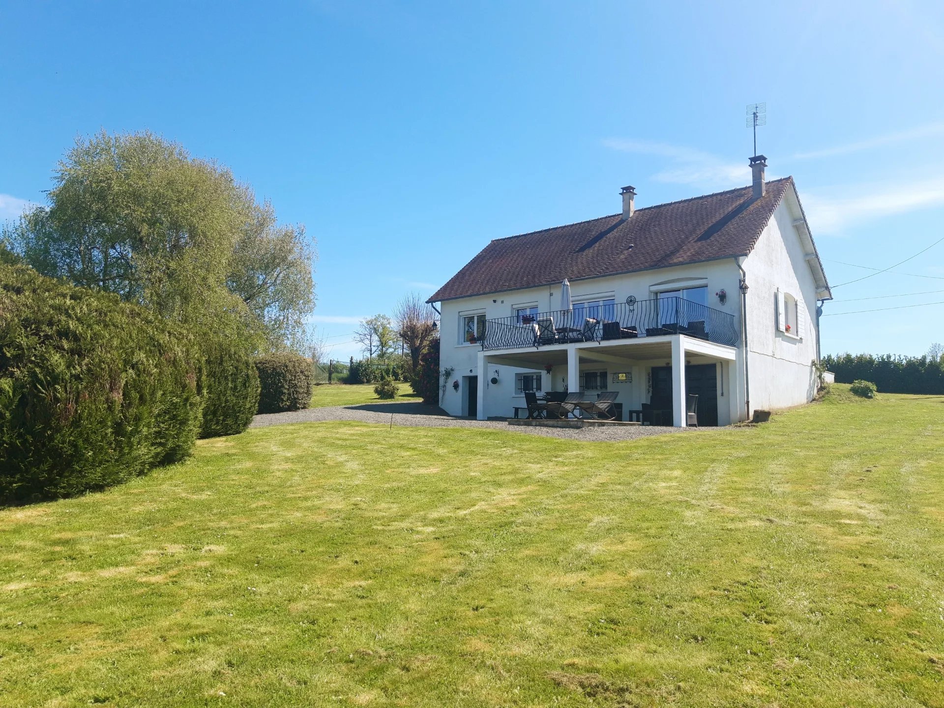 Maison immaculée avec vue imprenable