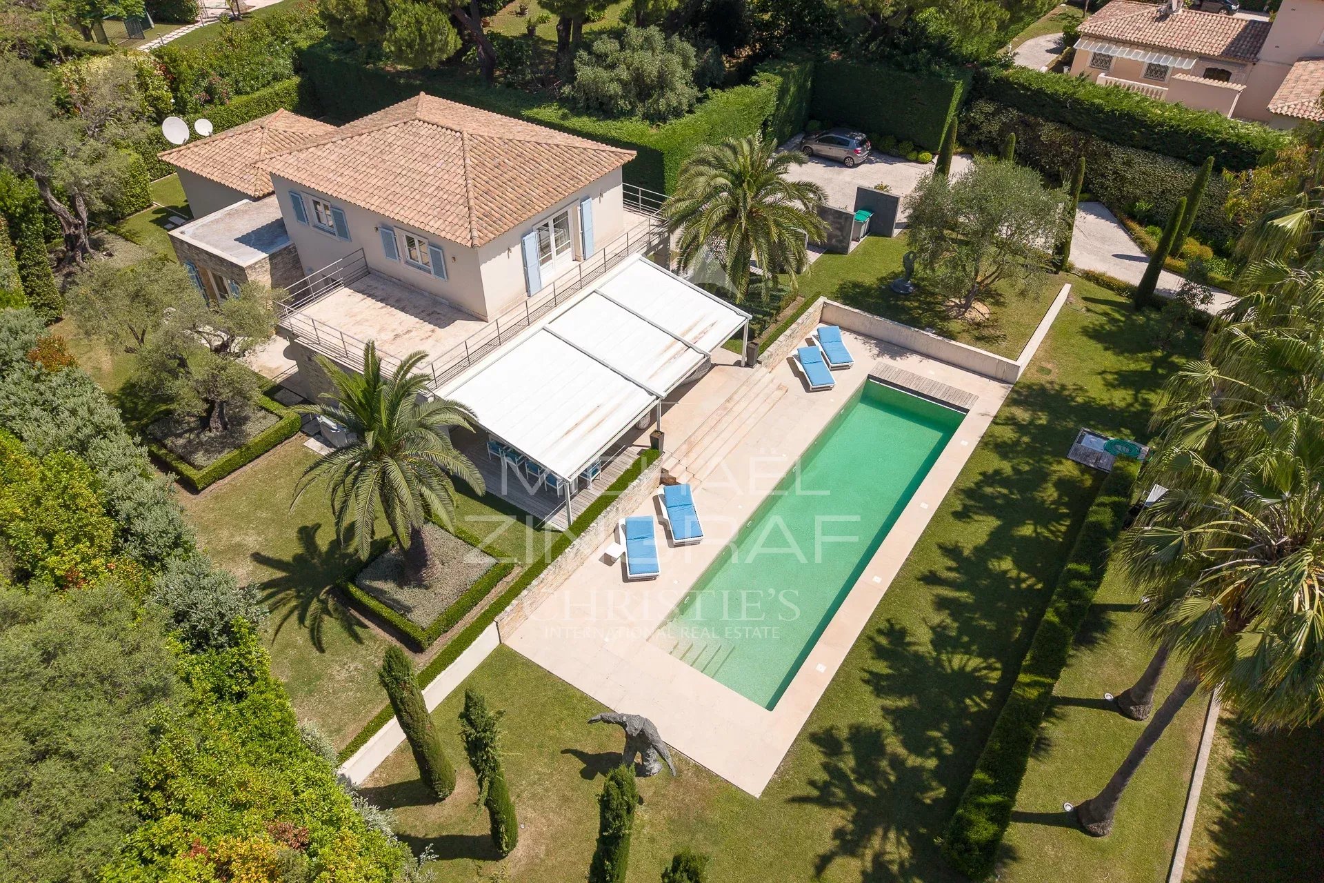 5 Bedroom Villa/Townhouse's Image 8