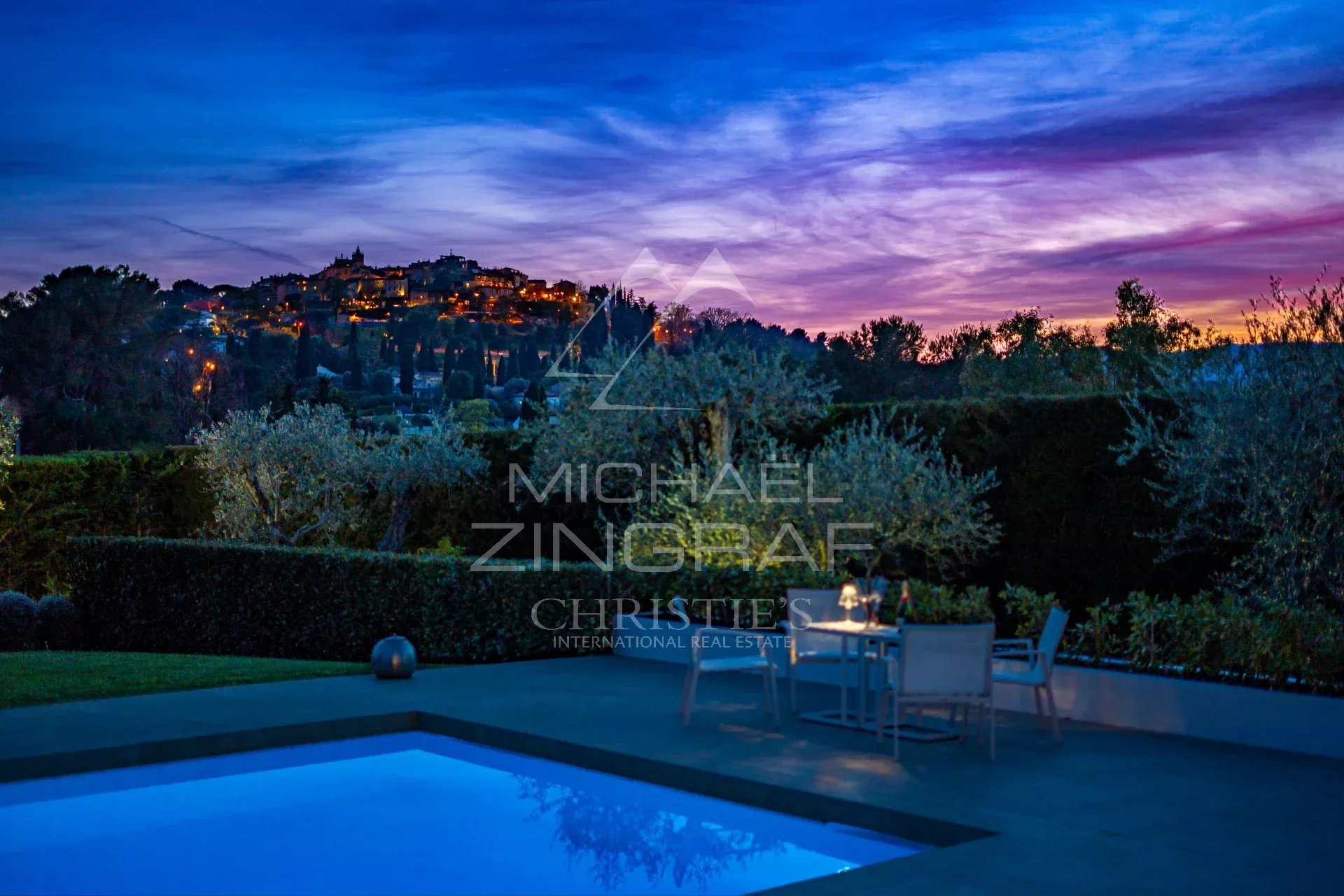 6 Bedroom Villa/Townhouse's Image 14