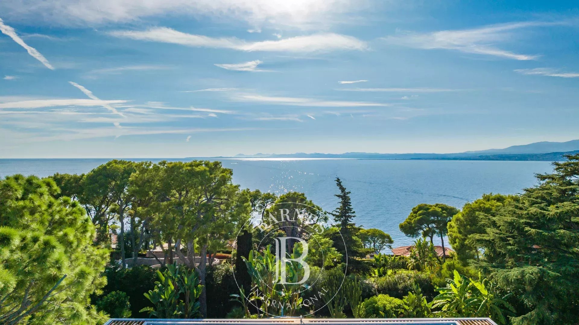 SAINT-JEAN-CAP-FERRAT - VILLA RENOVÉE A NEUF - PROCHE DU GRAND HÔTEL - picture 11
