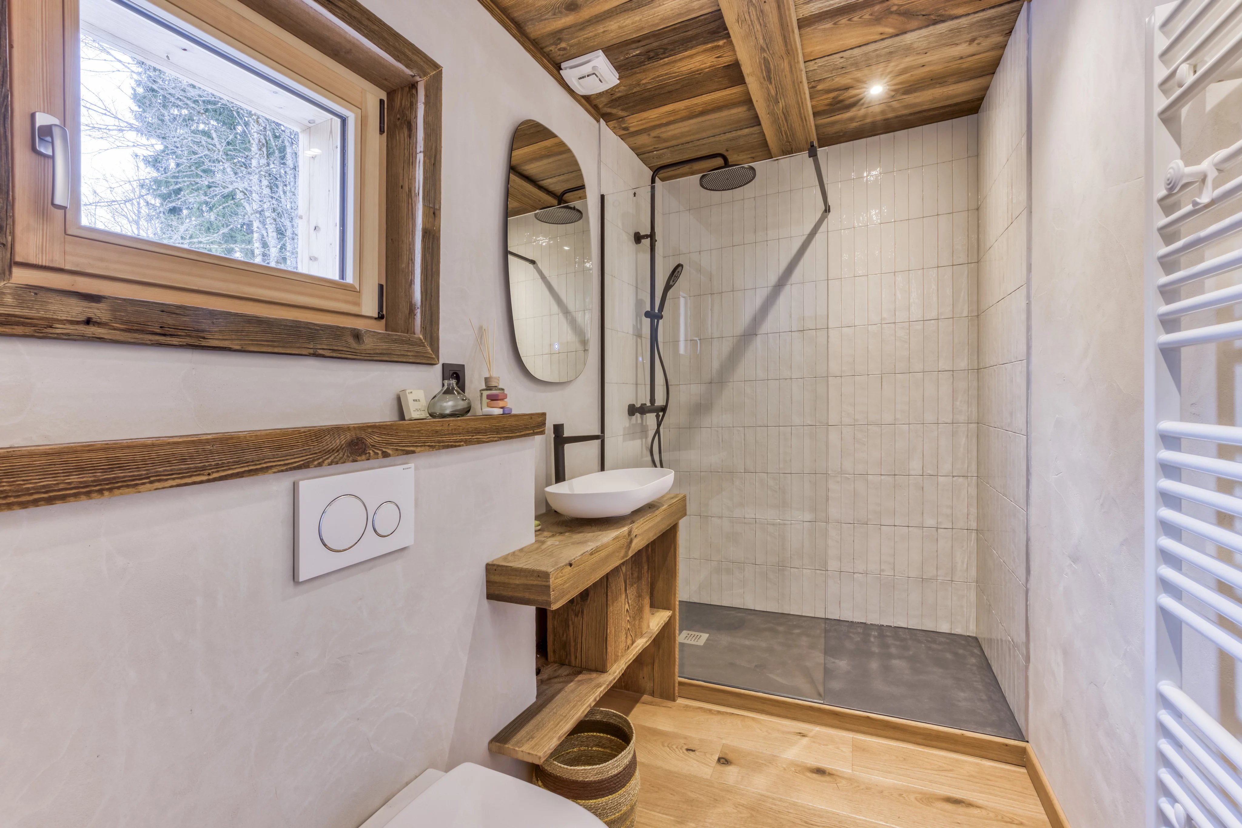 Photo of LES HOUCHES - Newly renovated cozy 4-bedroom chalet on a quiet road in Les Houches