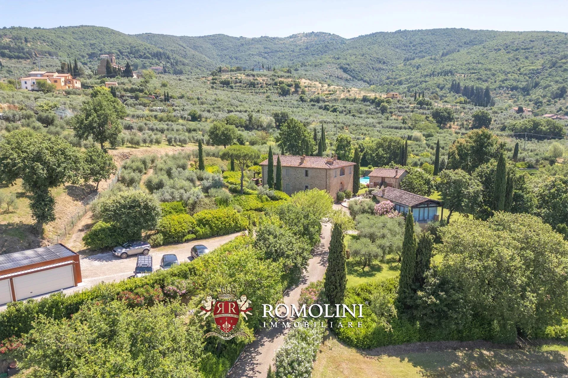 4 Bedroom Villa/Townhouse's Image 29