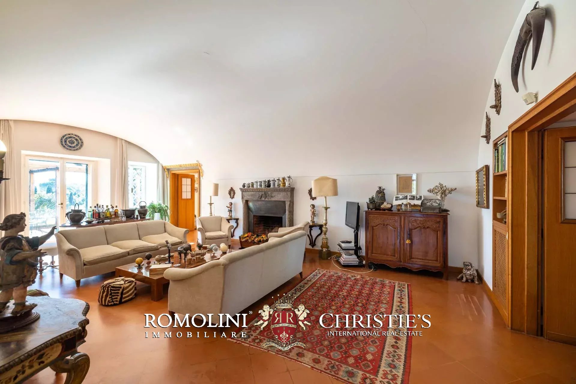 30 Bedroom Villa/Townhouse's Image 20