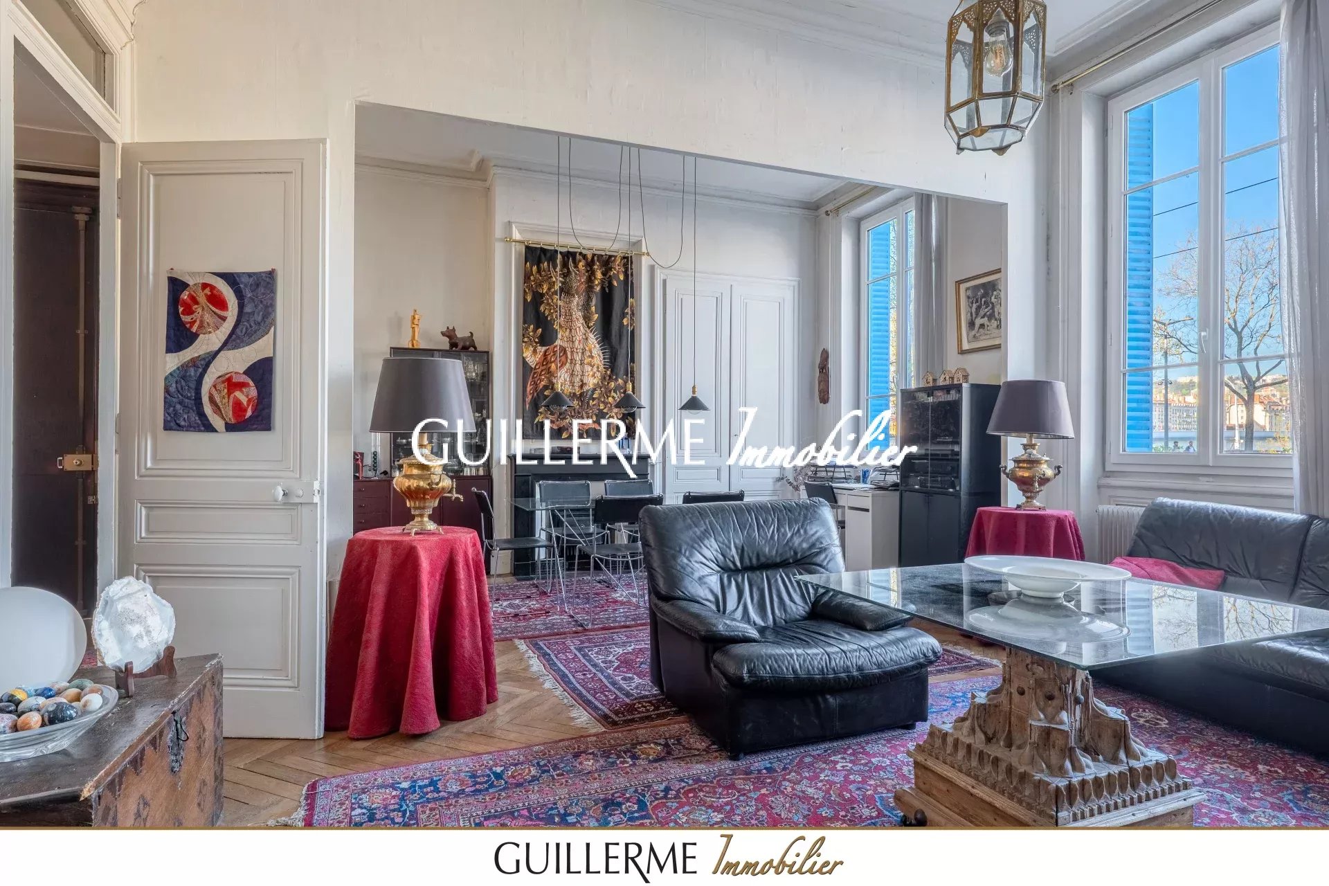 A VENDRE Beau T3 traversant Quais du Rhône avec caves et grenier