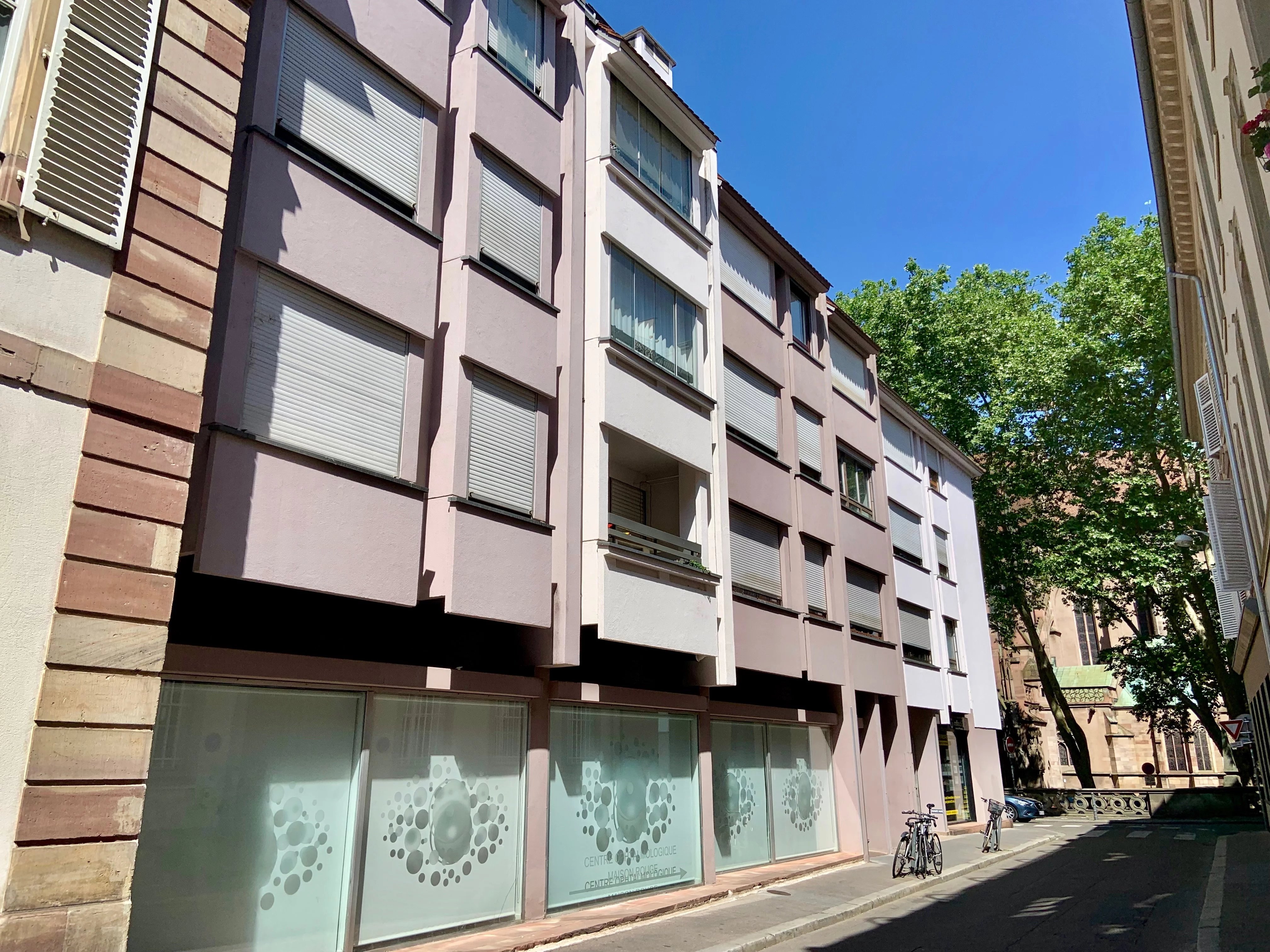 Strasbourg, Place Saint Pierre le Jeune, T2 de 49 m2