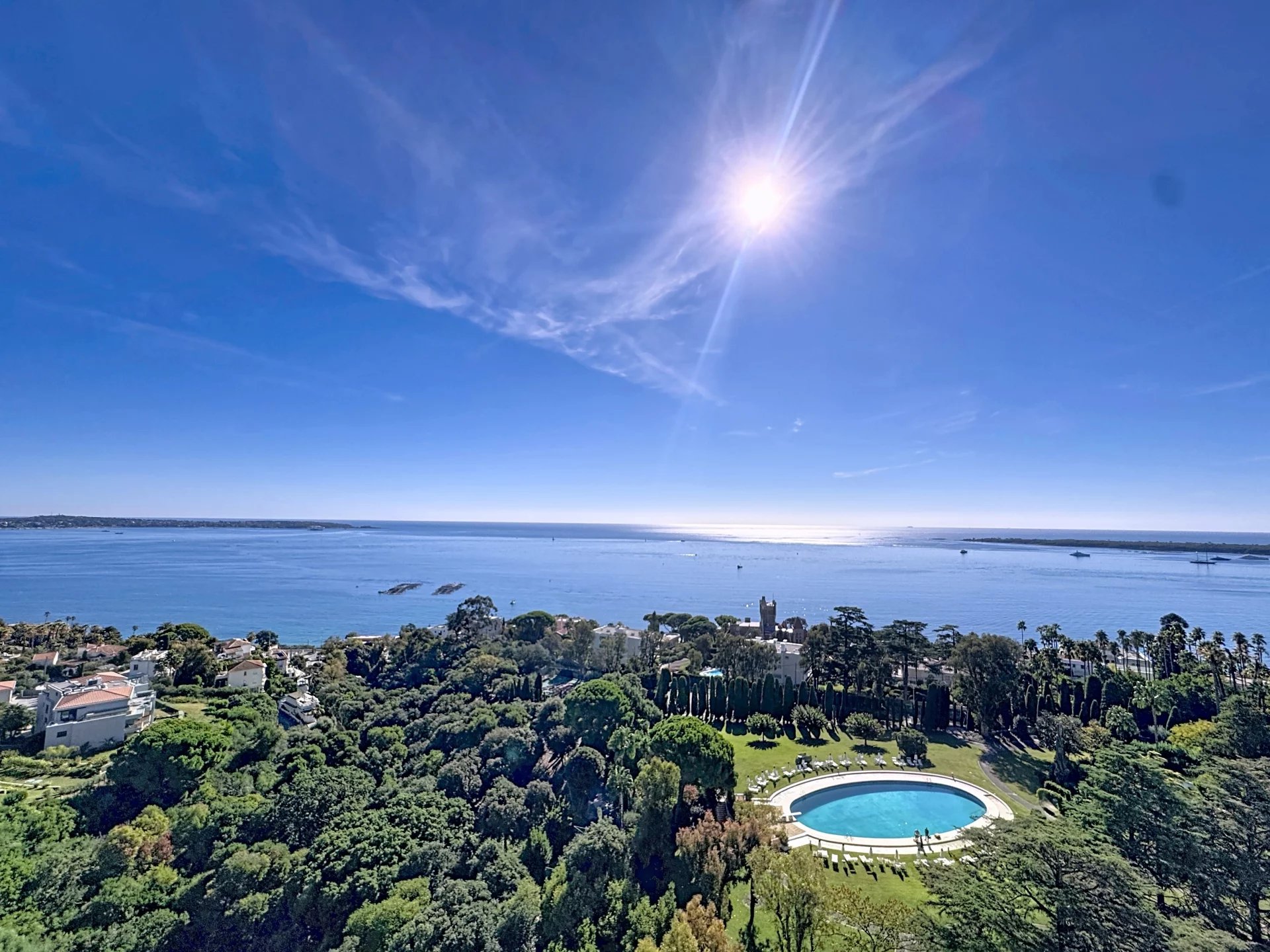 Agence immobilière de J P L