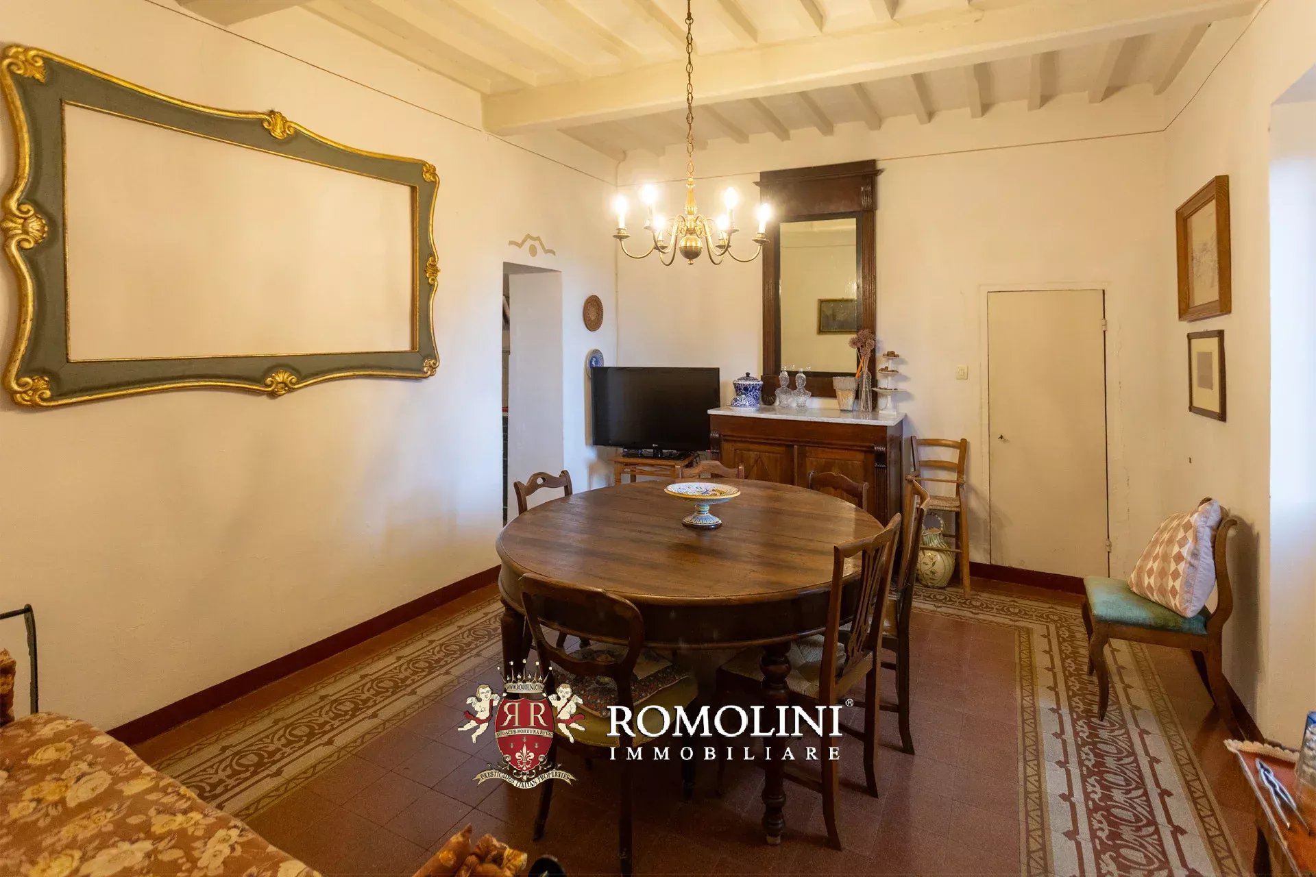 5 Bedroom Villa/Townhouse's Image 25
