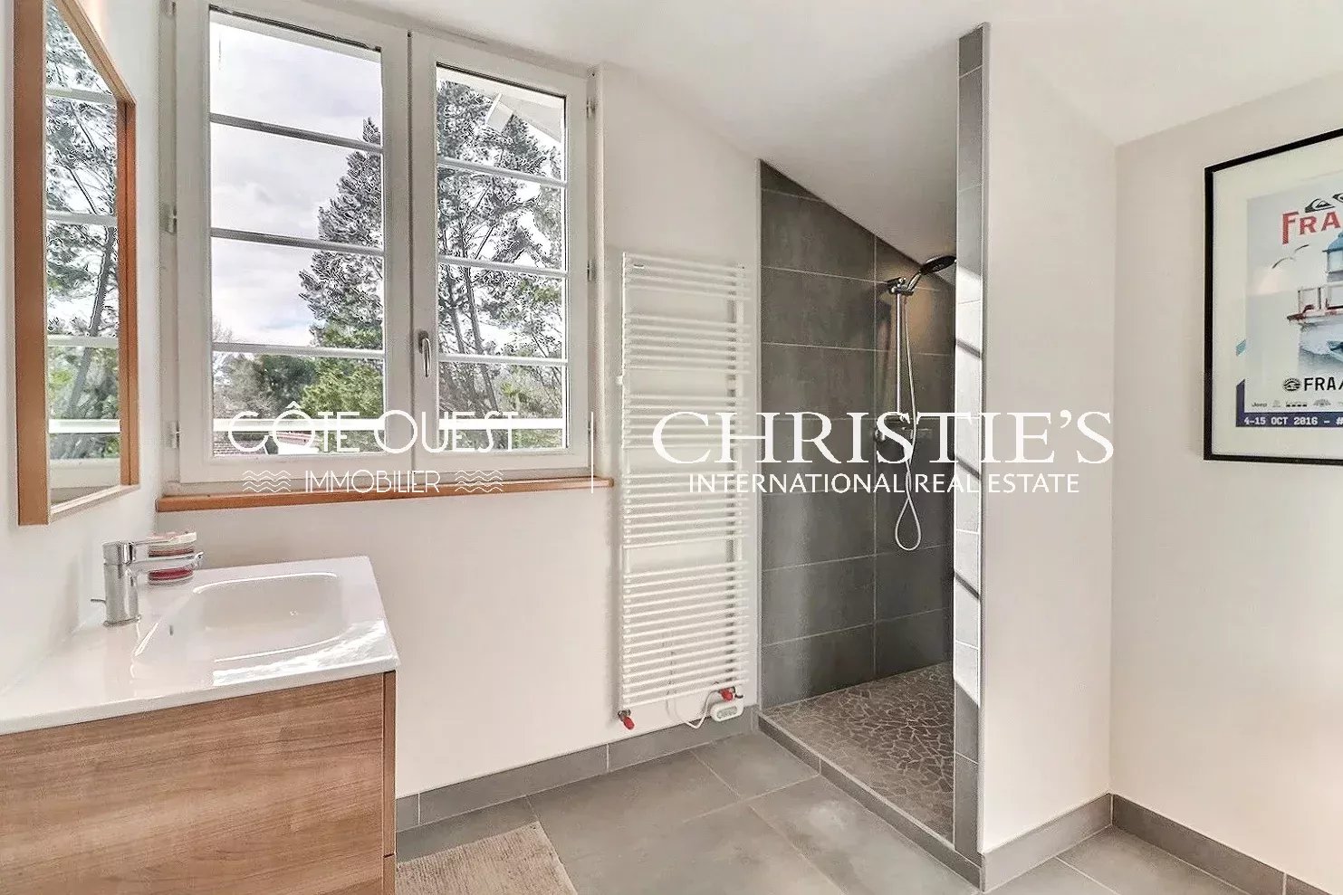 4 Bedroom Villa/Townhouse's Image 15
