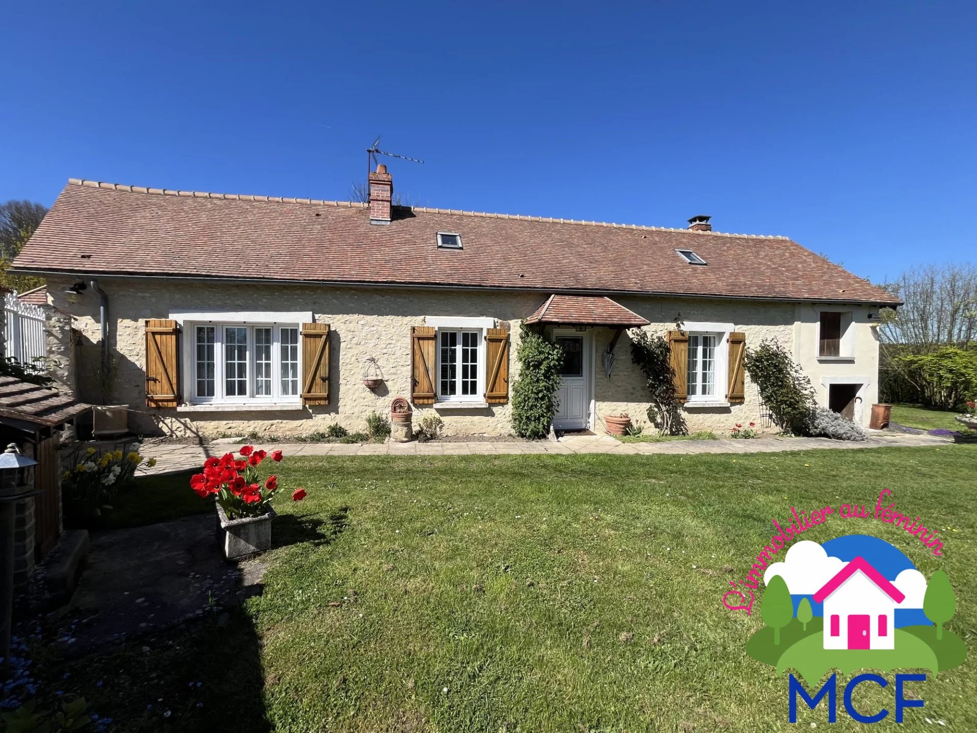 JOLIE MAISON DE CHARME