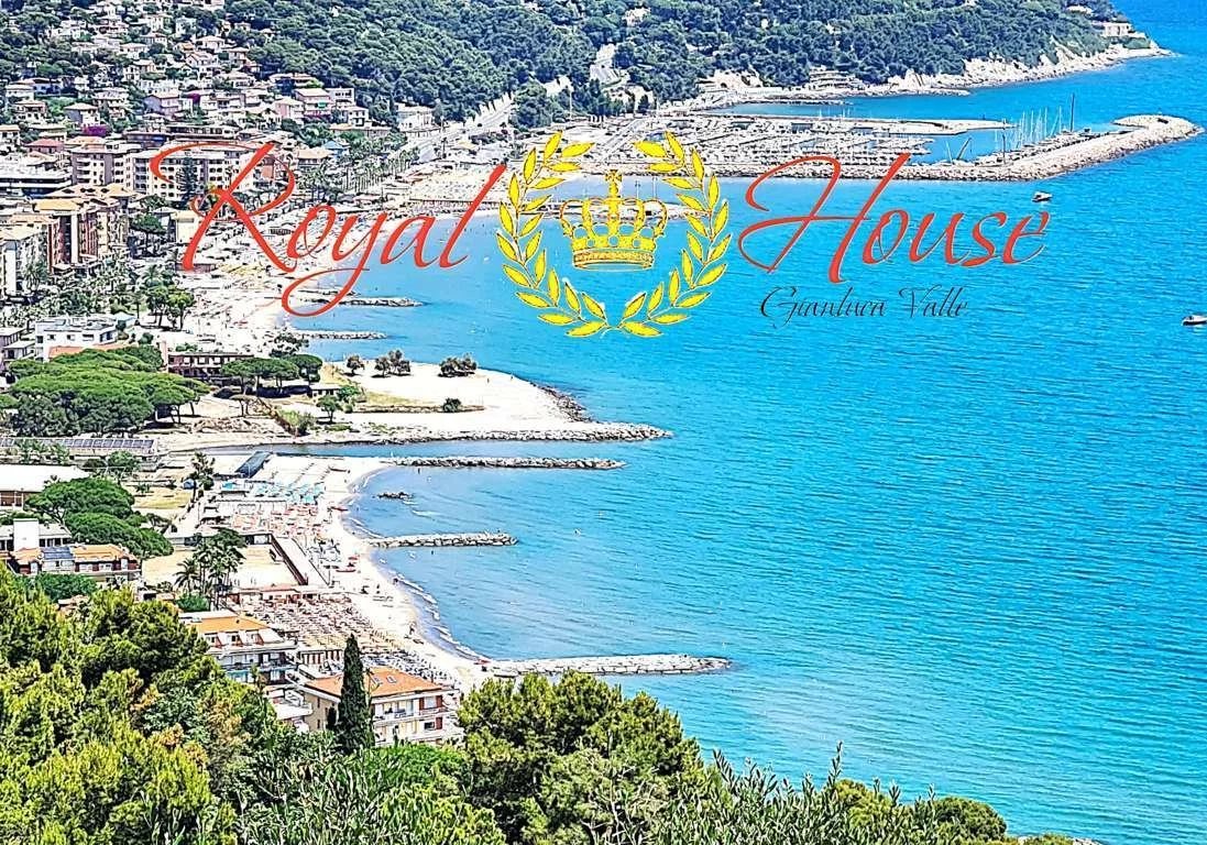 Agence immobilière de Royal House