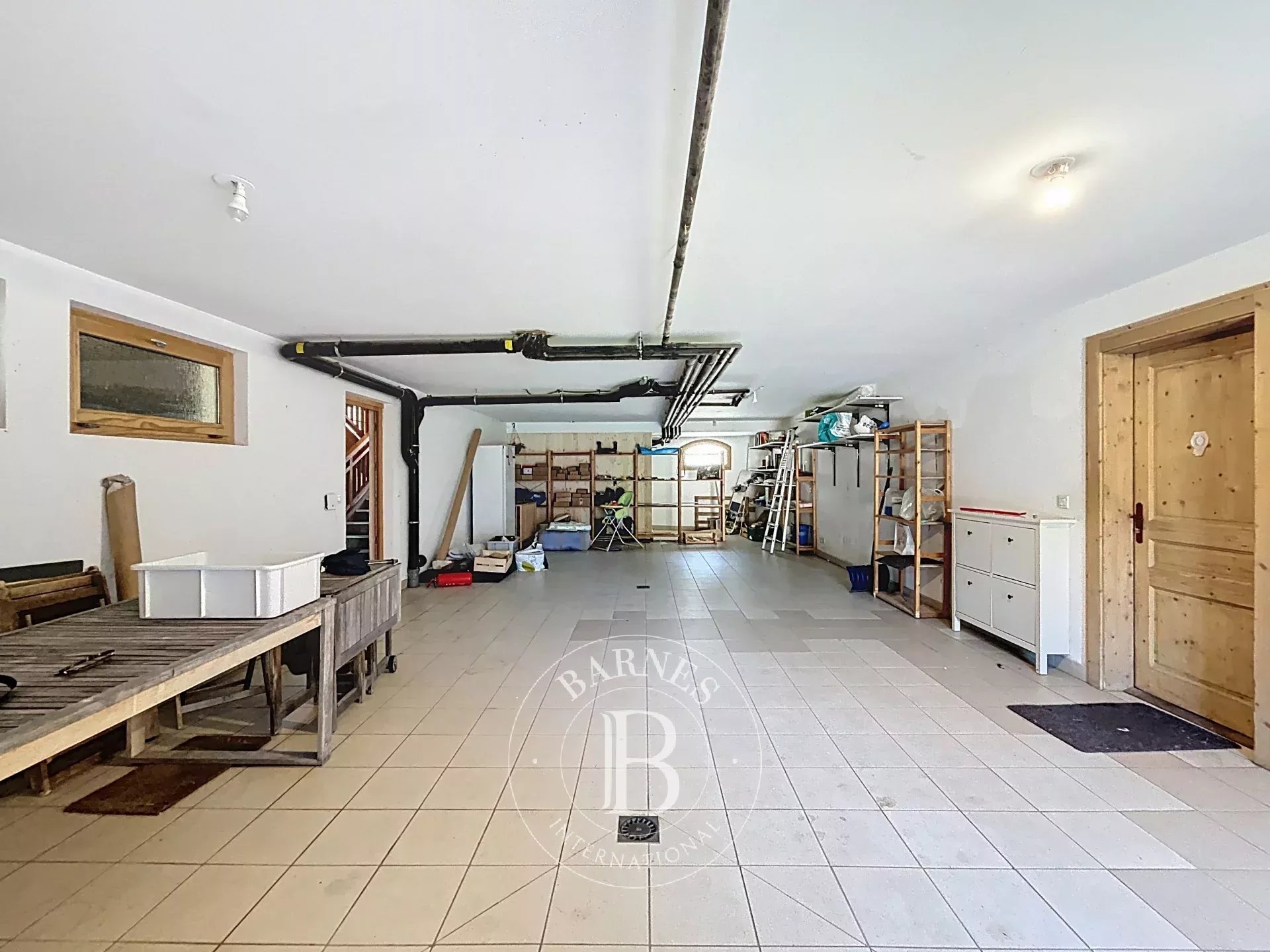 Photo of Les Gets – Ski-in/Ski-out property with 3 units