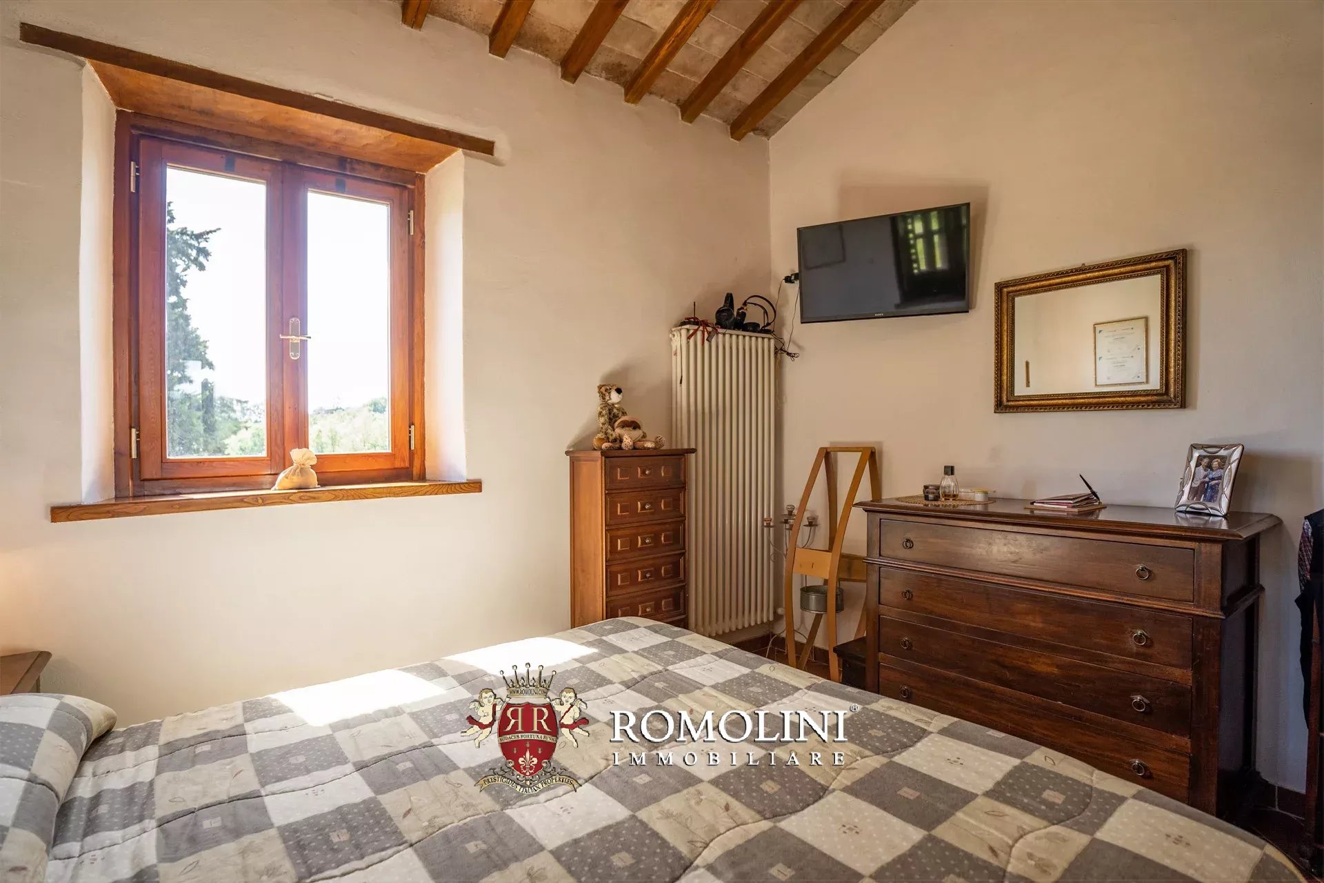 6 Bedroom Villa/Townhouse's Image 98
