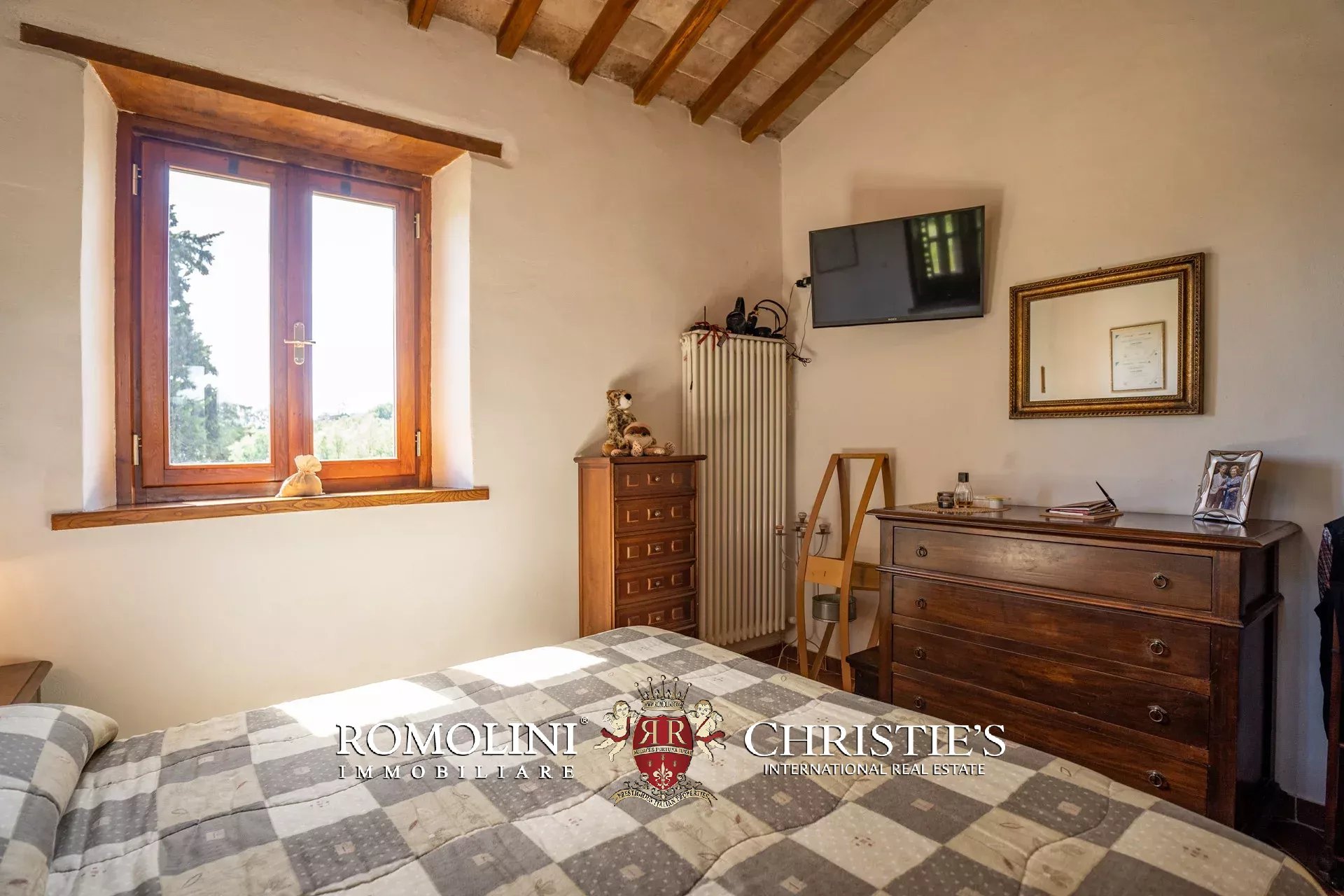 6 Bedroom Villa/Townhouse's Image 97