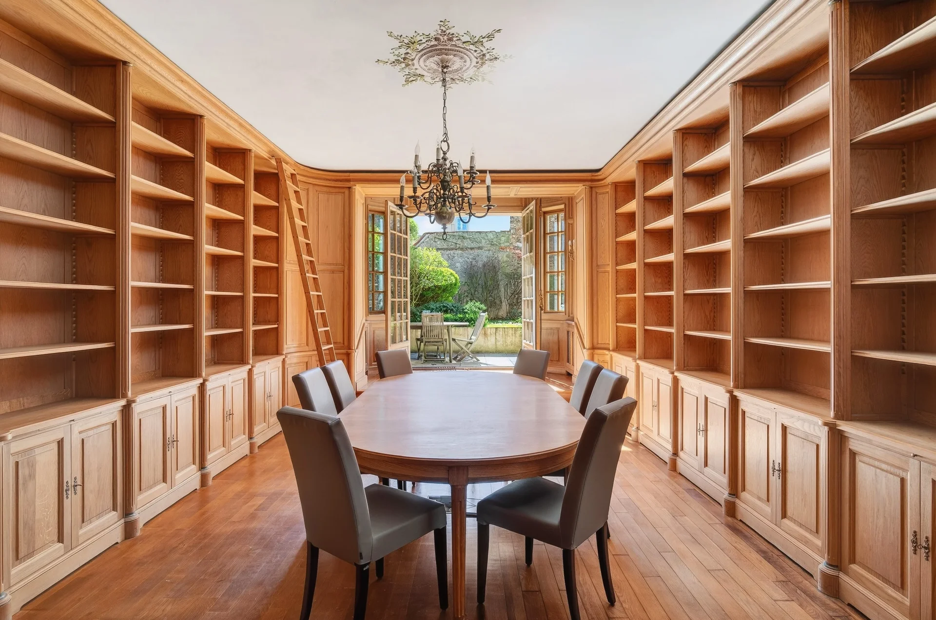 Versailles - SAINT LOUIS