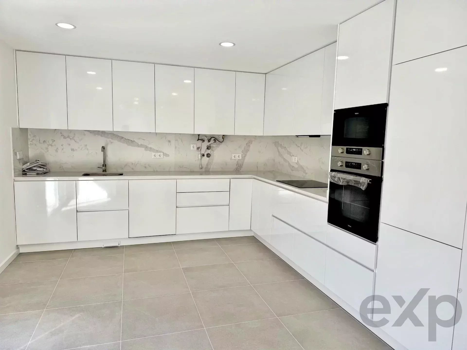 City Center Property Portimão 350 m from Beach 2.8 Km 85506834 image 46