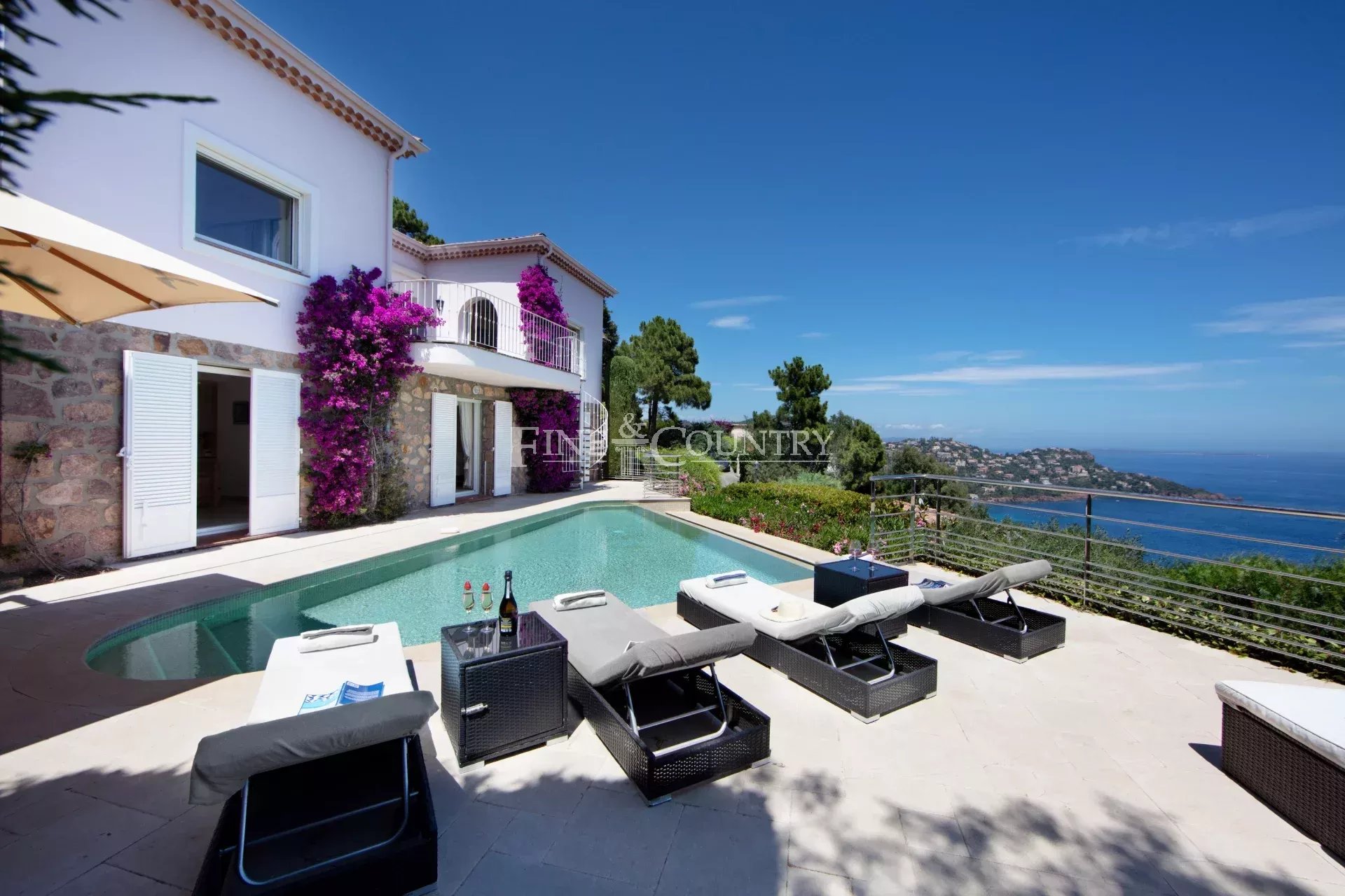 A vendre villa, Le Trayas - Saint-raphaël, vue mer