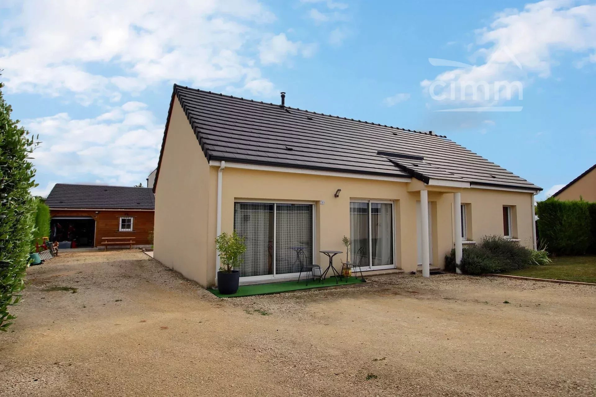 Agence immobilière de CIMM IMMOBILIER SAINT ELOY DE GY