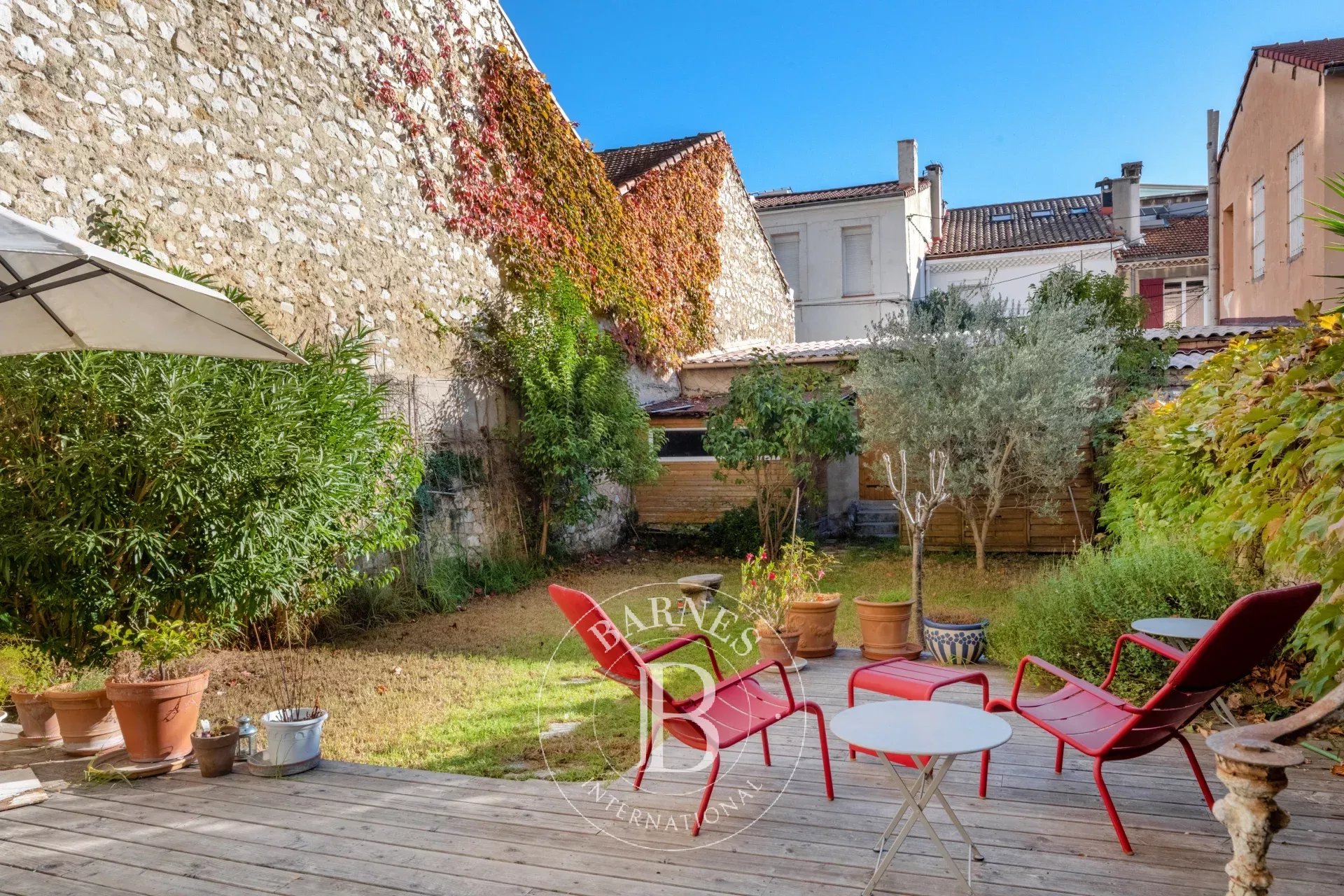 Marseille 5 - Chave - 5-room duplex of about 180 sqm - garden and garage