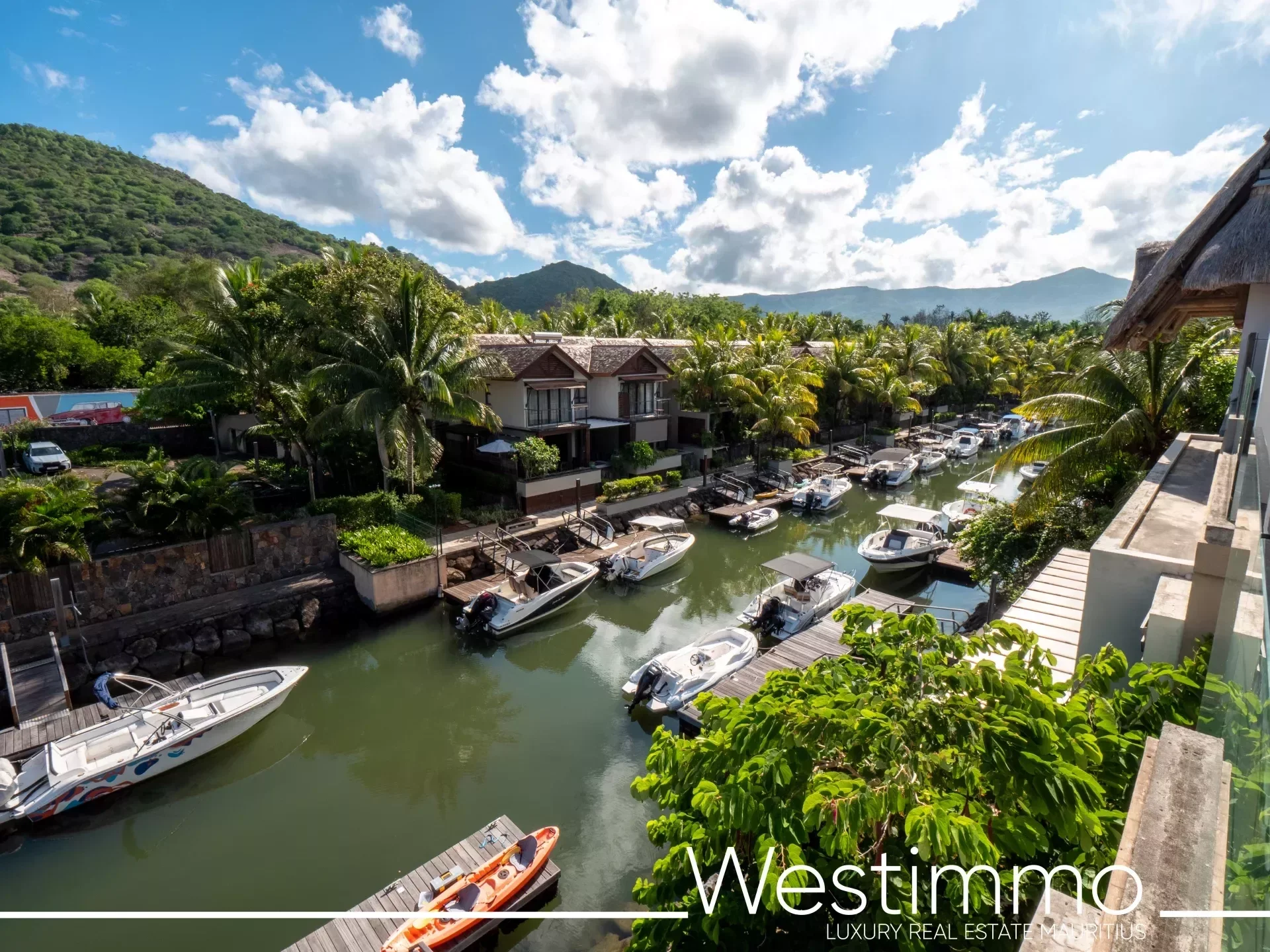 RIVIERE NOIRE - 3-bedroom penthouse for sale with dock - photo 1