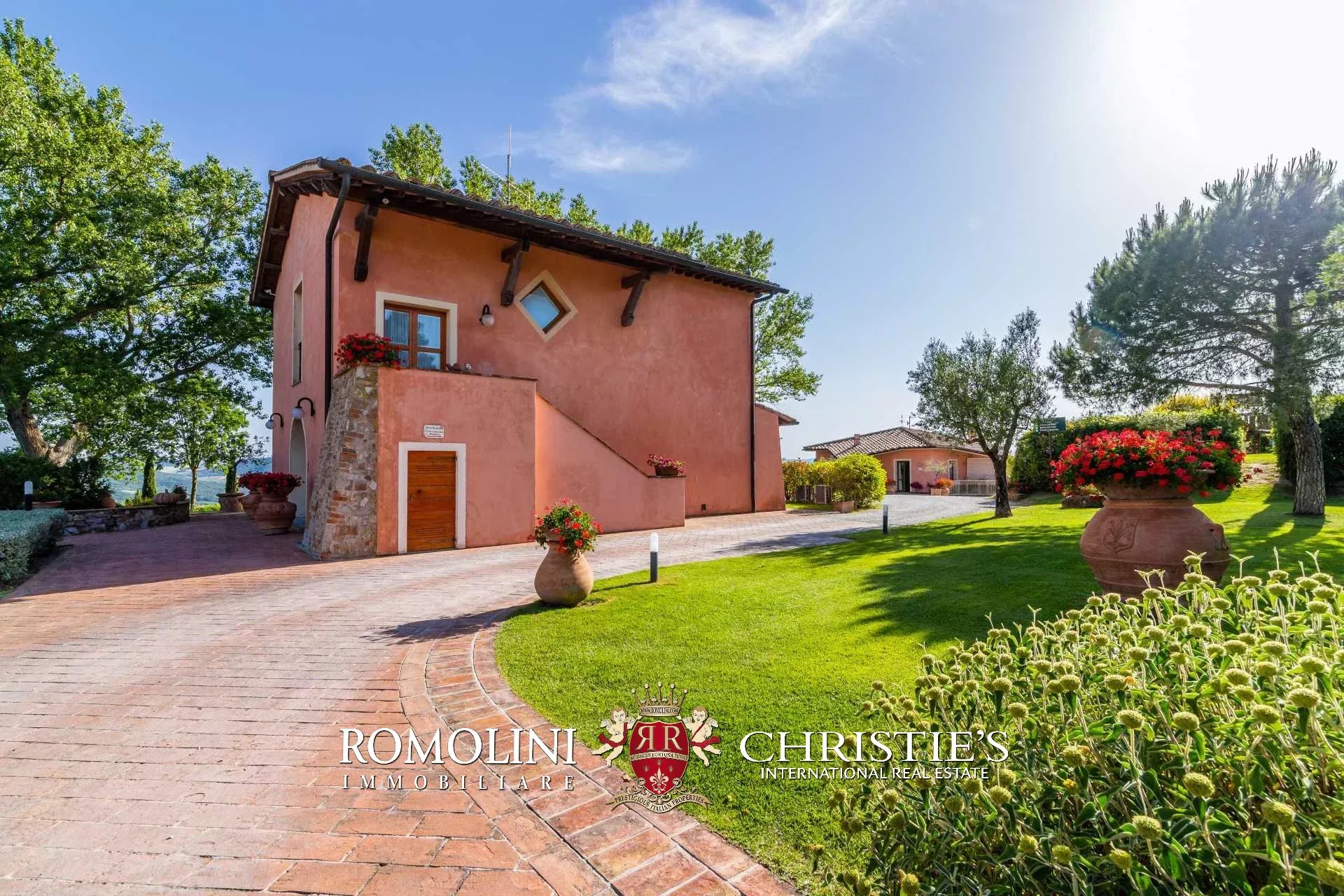31 Bedroom Villa/Townhouse's Image 29
