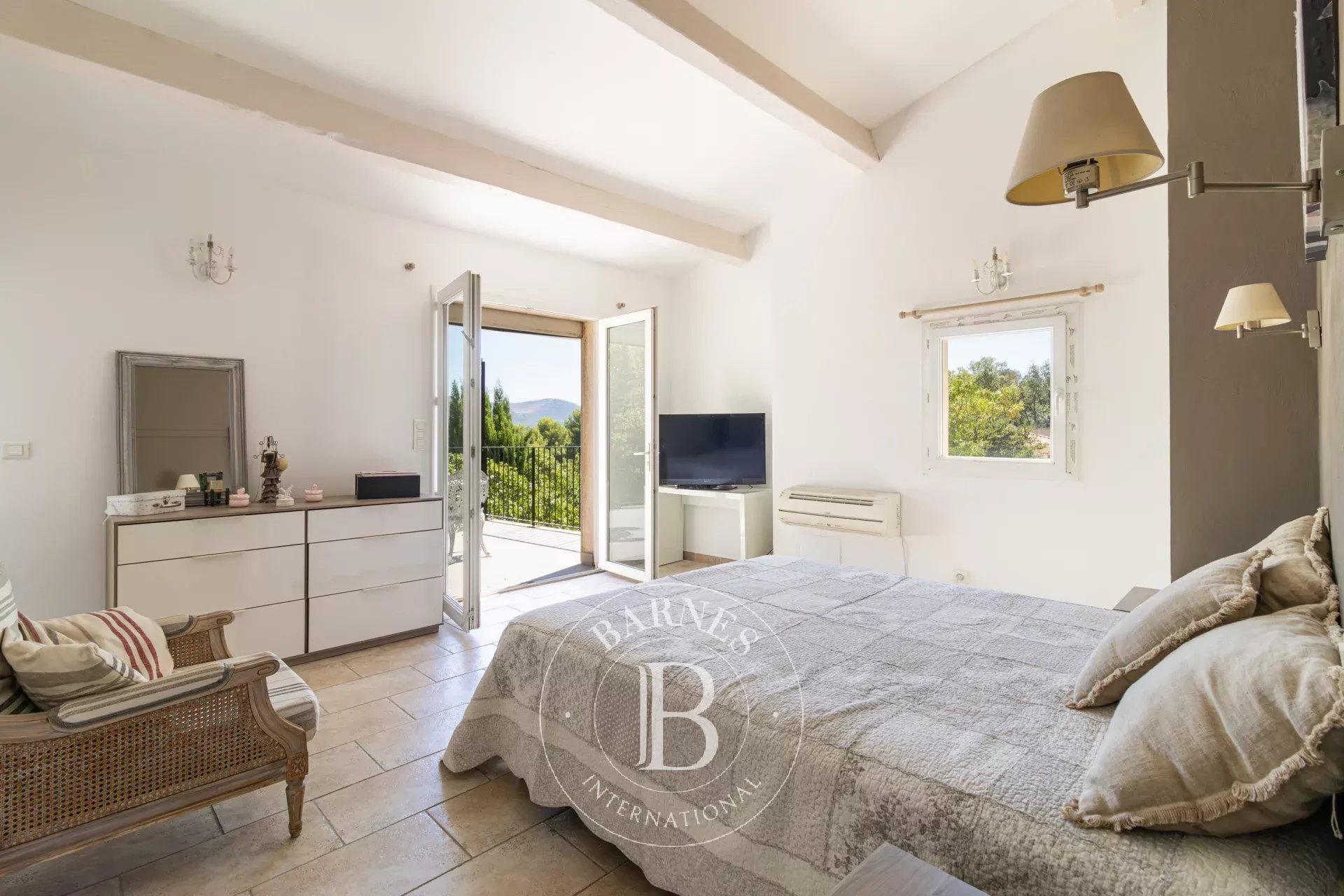 Aubagne  - Maison 7 Pi&egrave;ces 4 Chambres - picture 18