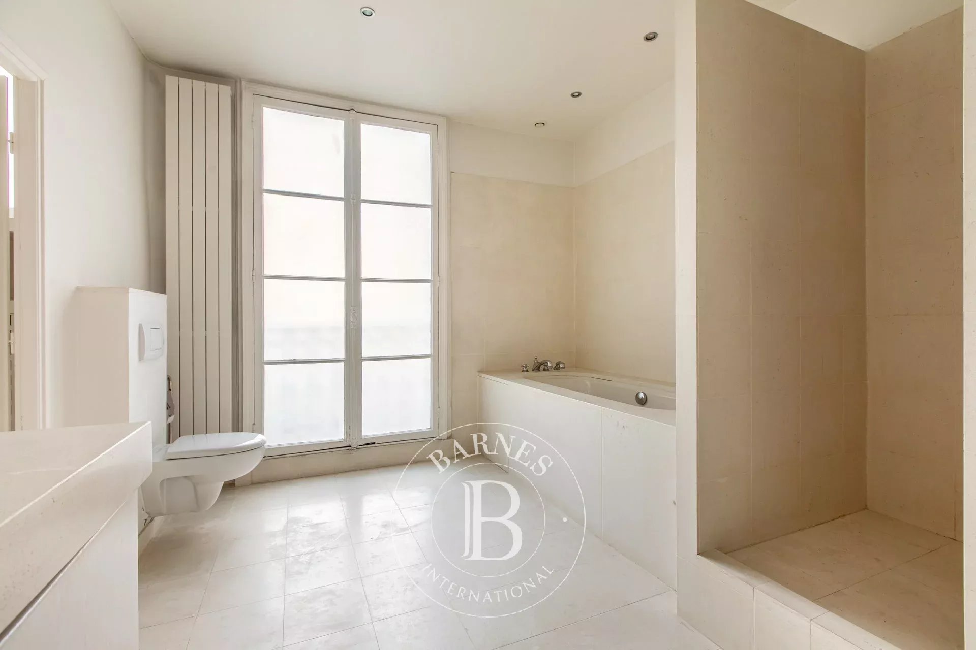 Daire Paris 16ème - picture 24