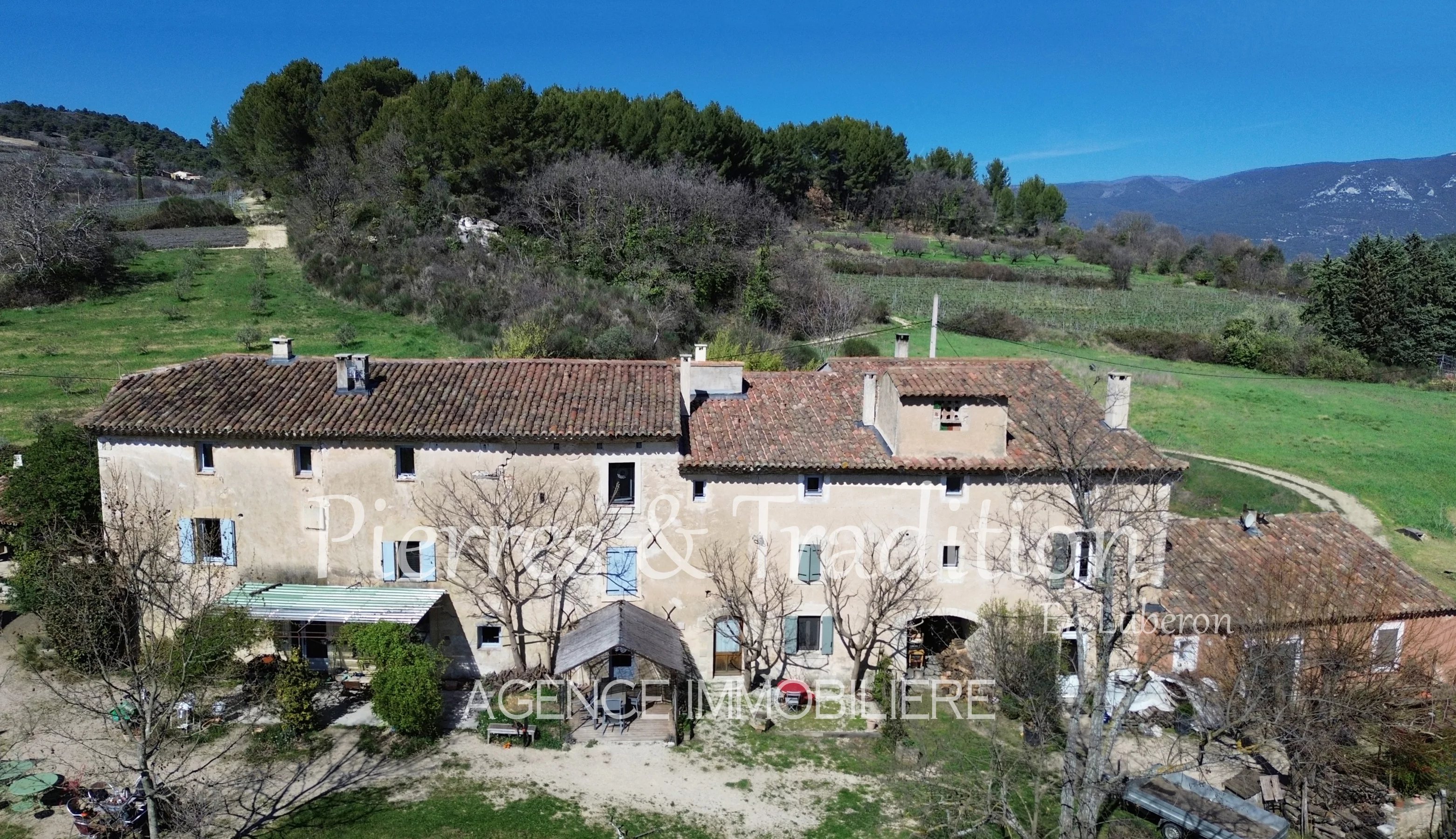 Agence immobilière de Pierres et Tradition en Luberon Apt