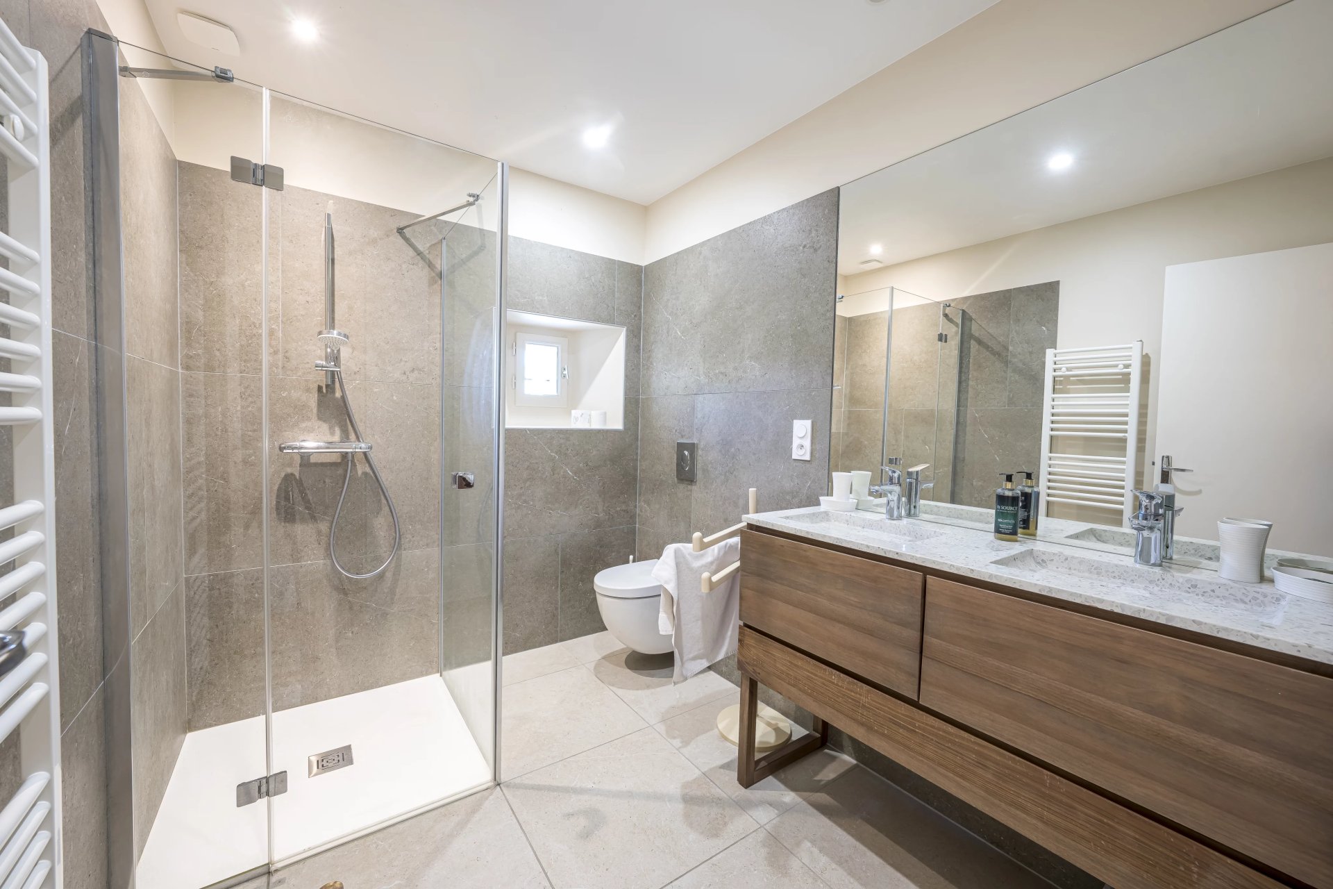 20 Bedroom Villa/Townhouse's Image 25
