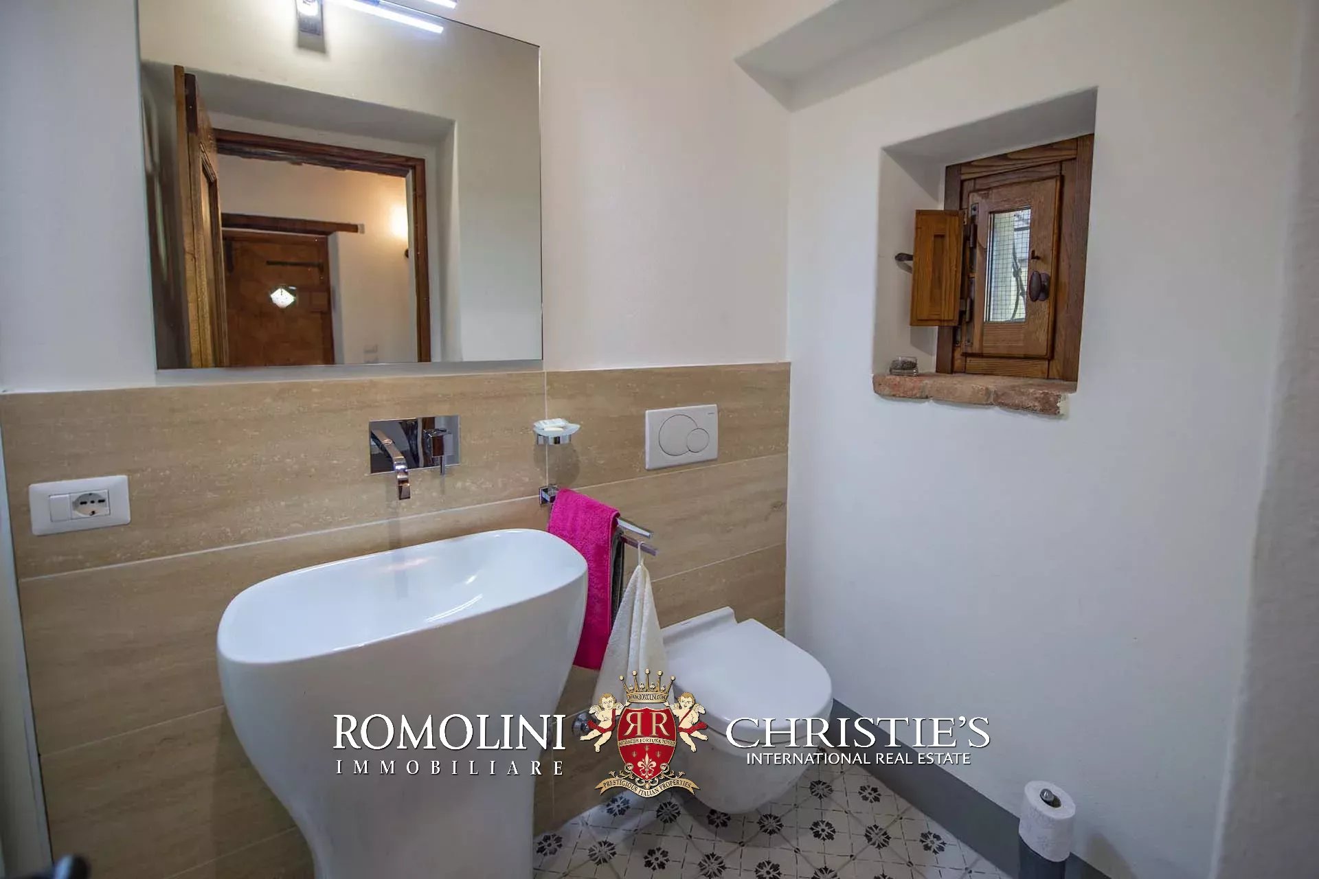 4 Bedroom Villa/Townhouse's Image 53