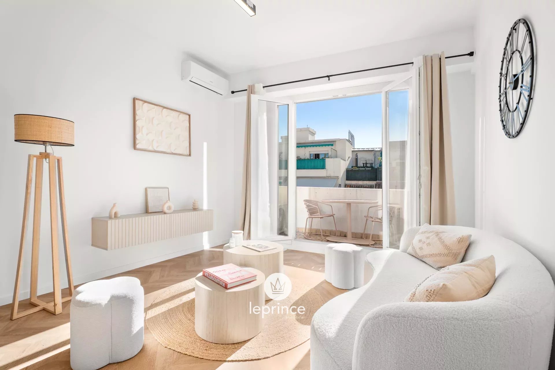 Agence immobilière de 