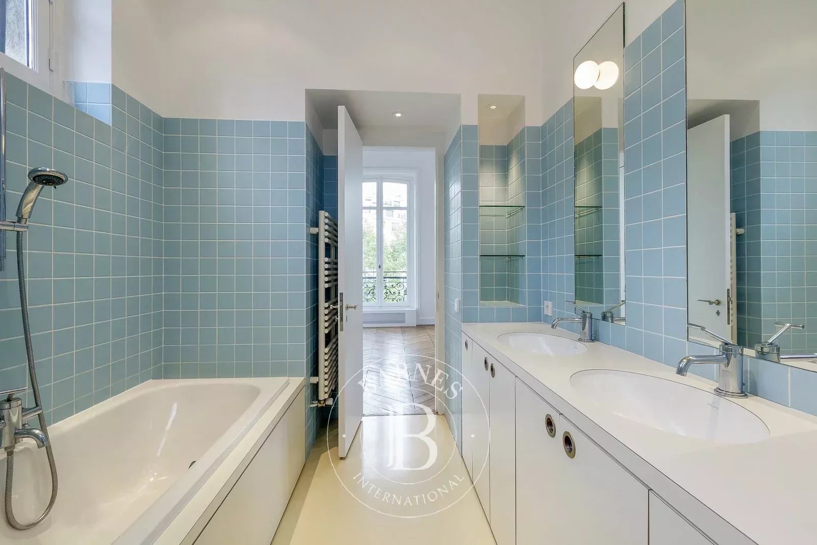 Daire Paris 8ème - picture 14