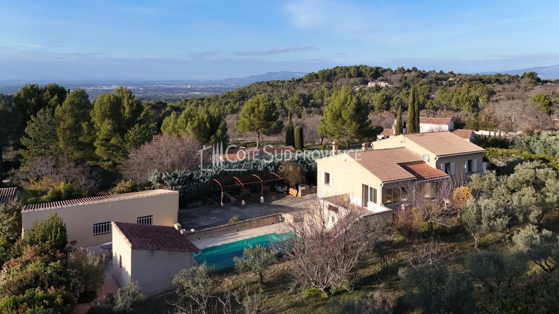 Agence immobilière de 