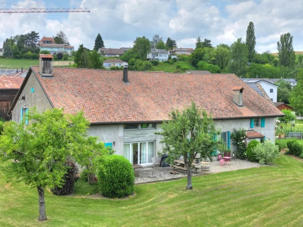 10 pièces — Colombier — Photo 2