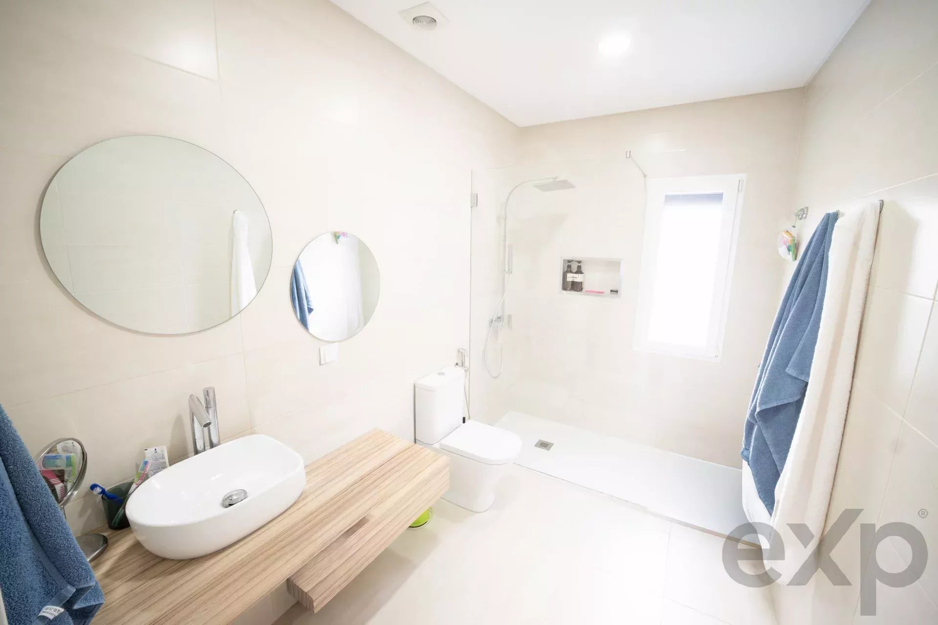 Excellent new 4-bedroom villa with pool 86417771 image 19