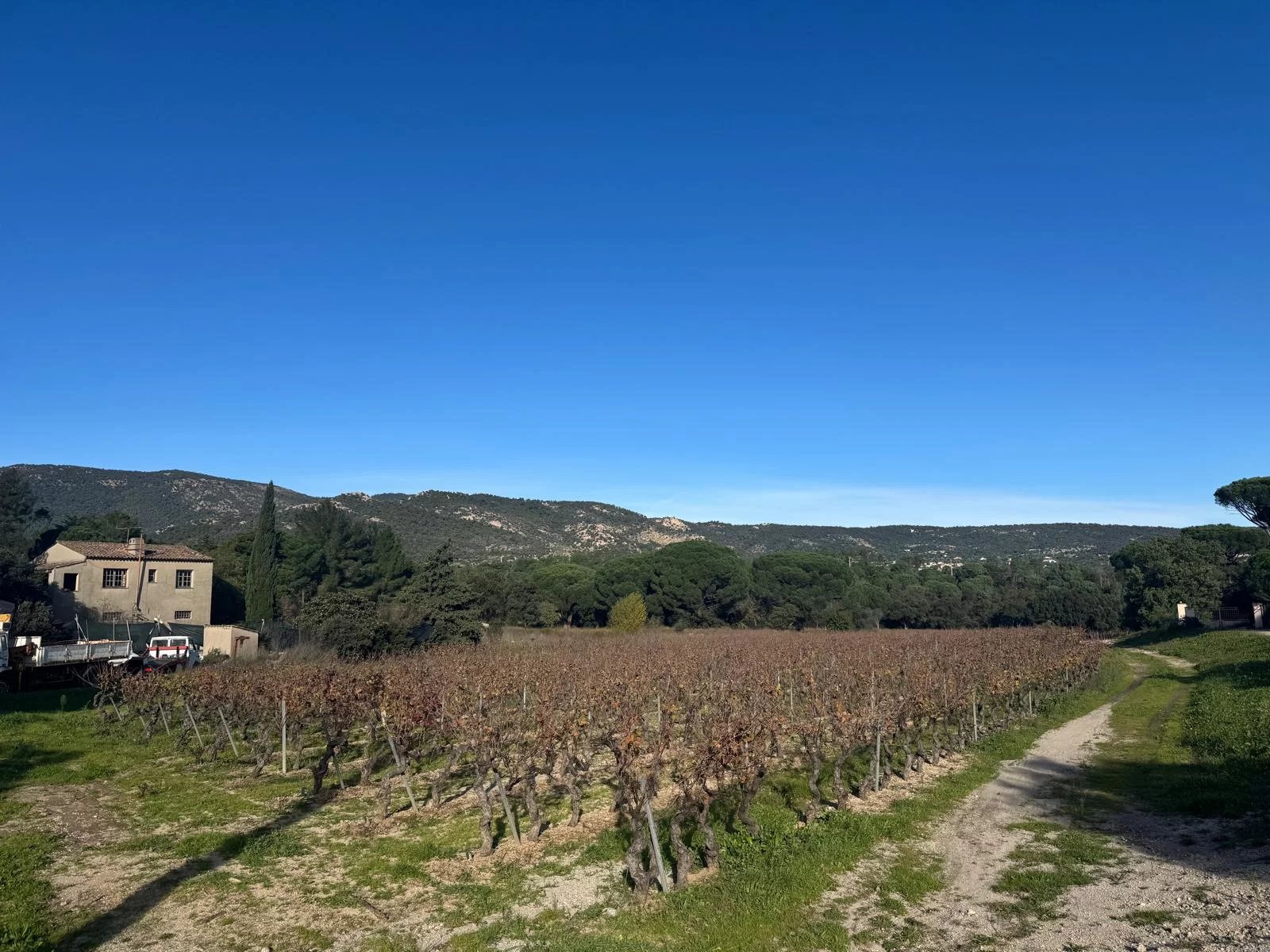 Qlistings - - House - Var - For Sale - 85422871 Property Image