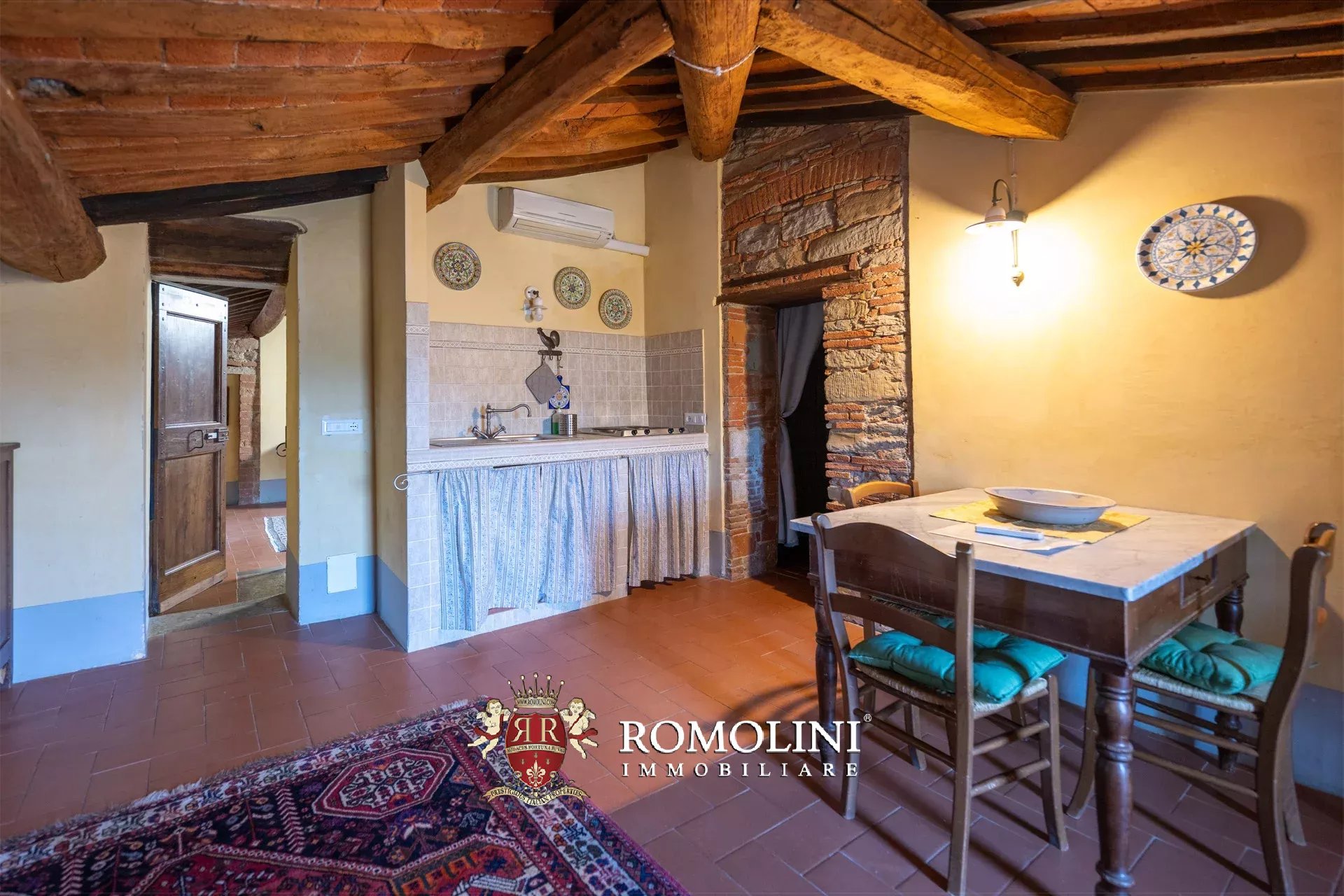 13 Bedroom Villa/Townhouse's Image 39