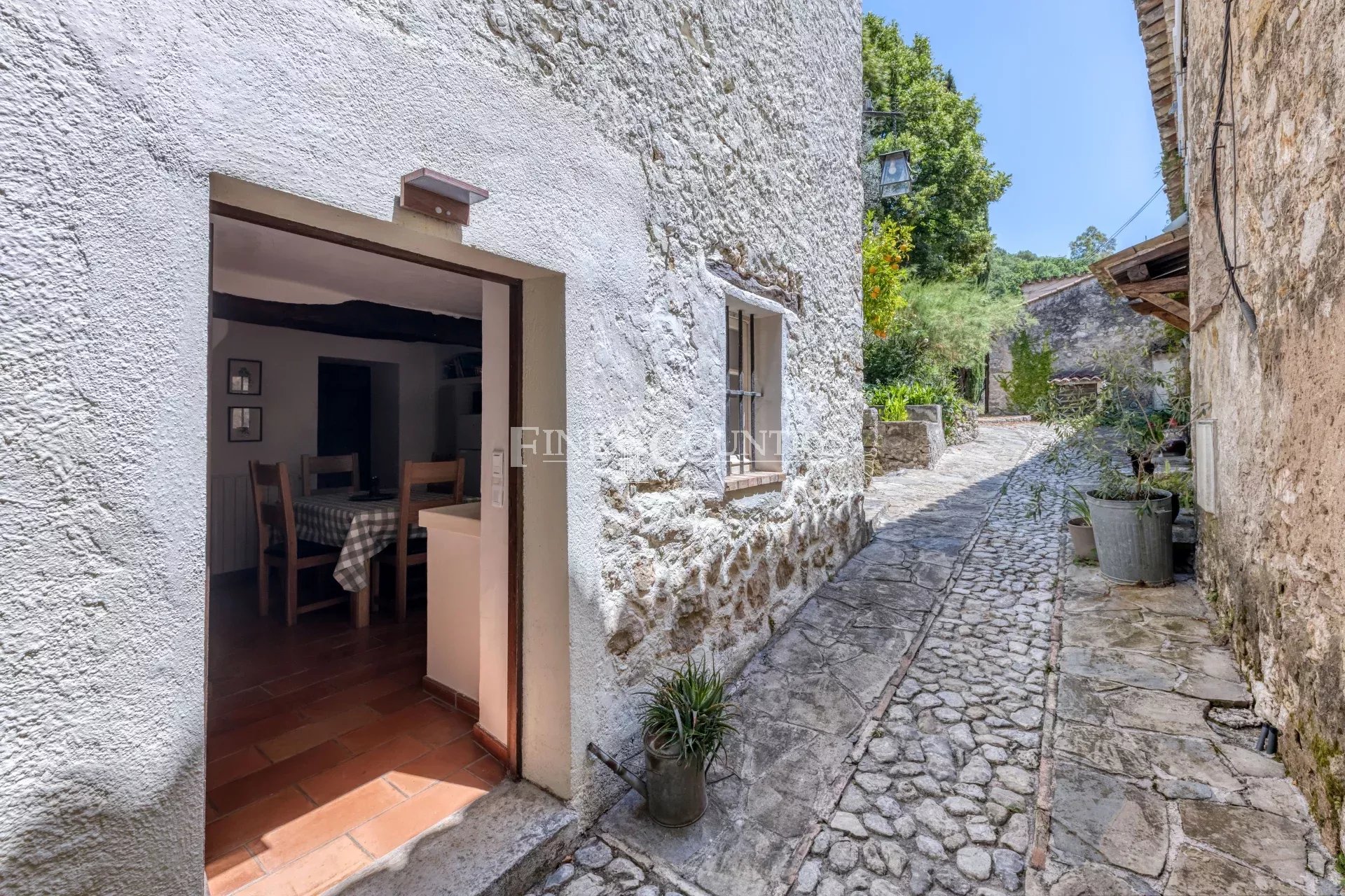 Photo of For Sale Stone property in Cabris