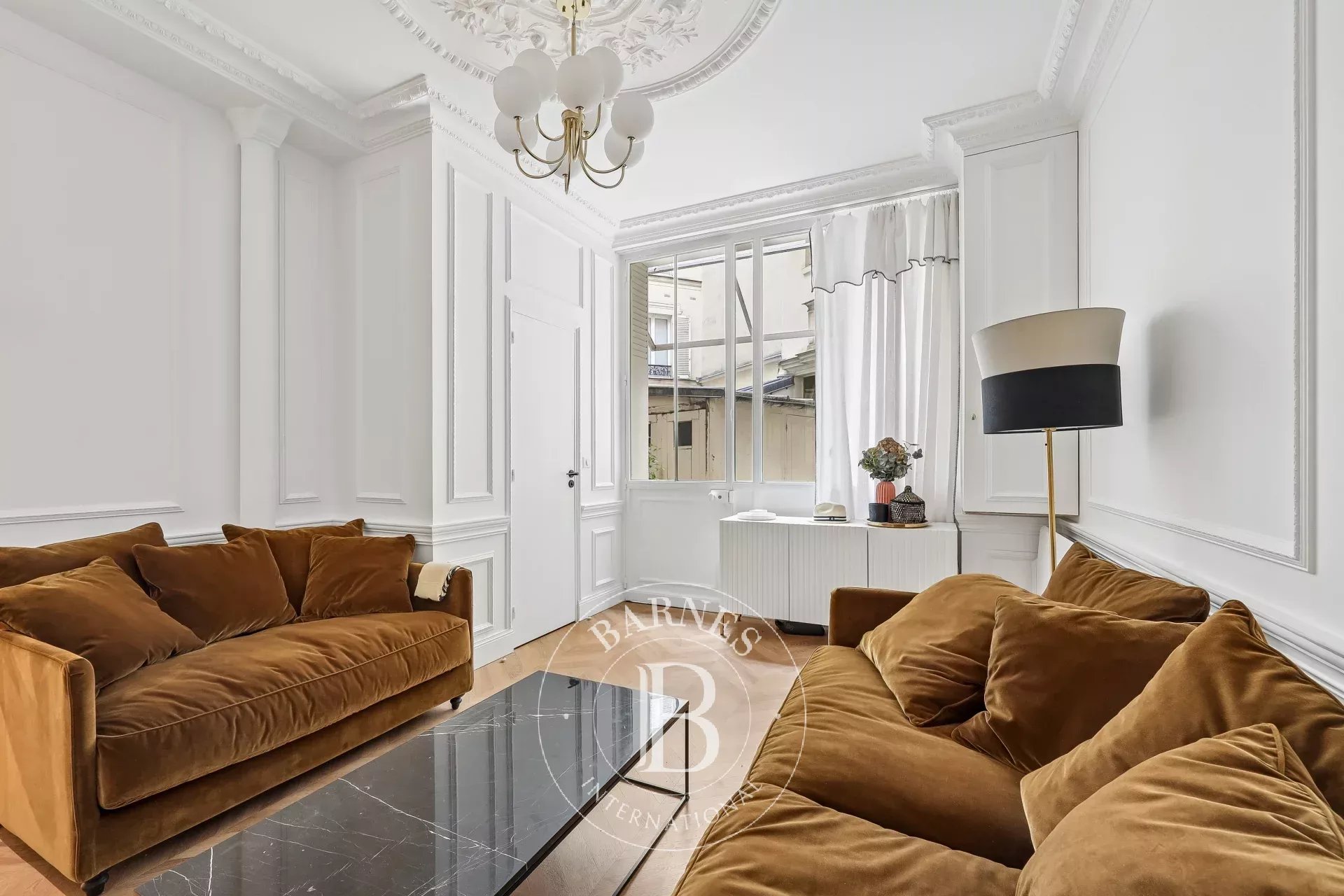 Apartment Paris 75007  -  ref 87060907 (picture 1)