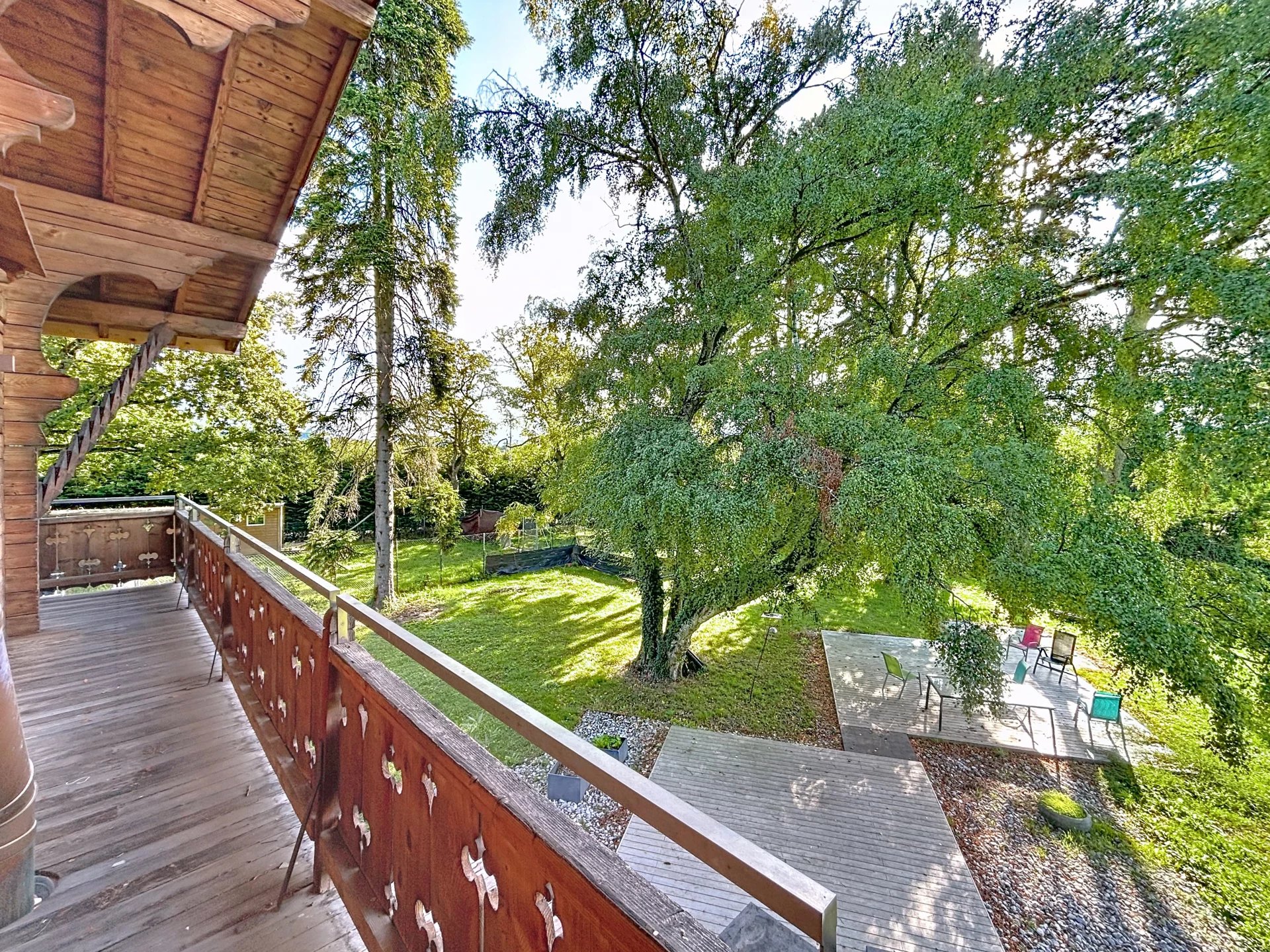 Magnifique chalet au coeur d'un parc